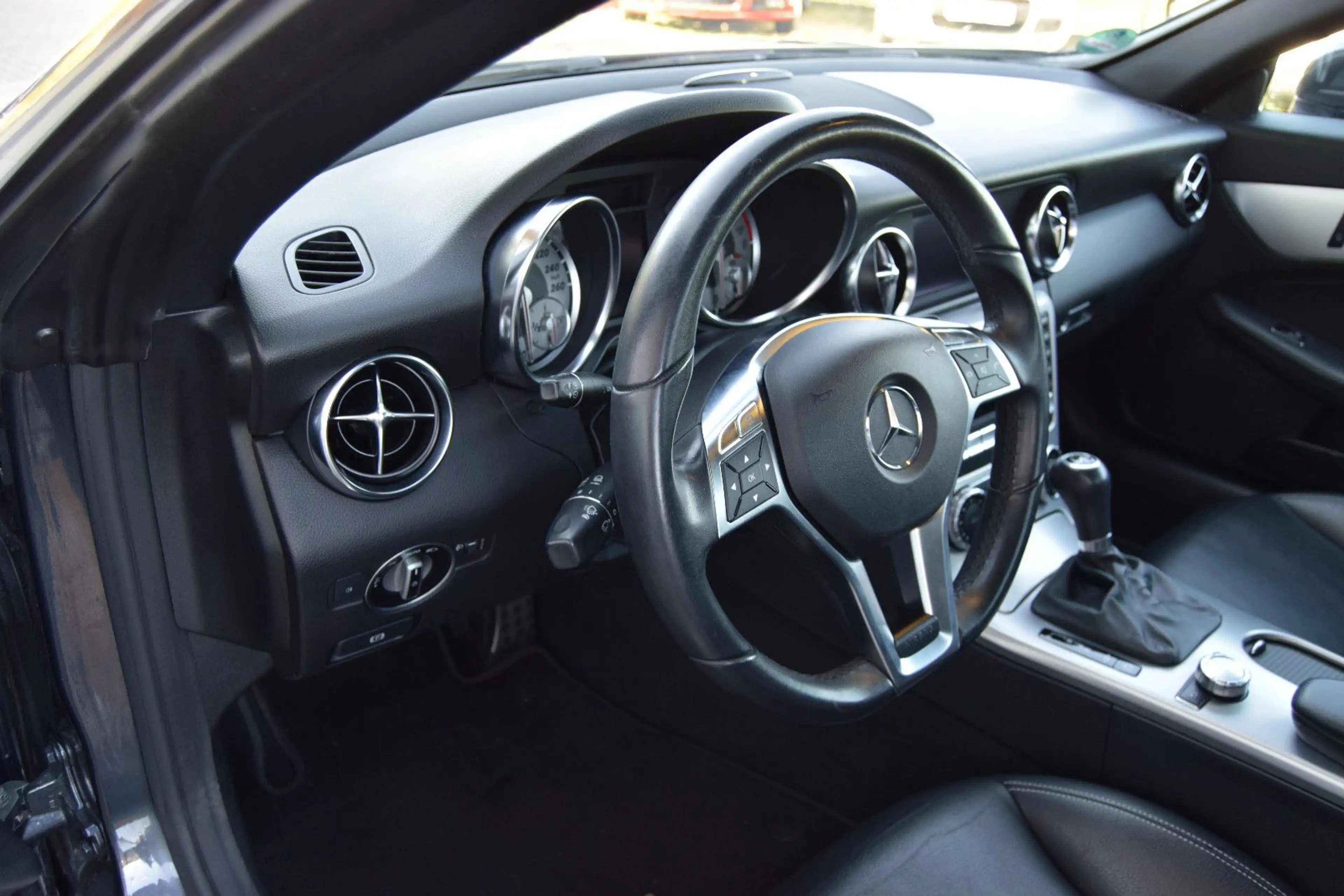Mercedes-Benz SLK 200 !AUTOMATIK! Edition 1,Navi,Leder,Kopfh,,, — photo 11