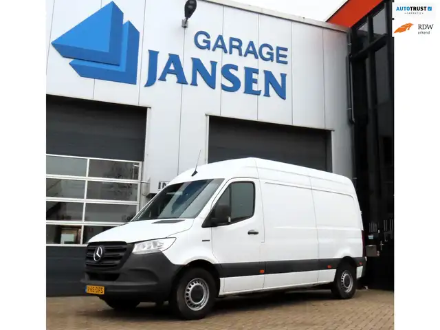 Mercedes-Benz ESprinter L2H2 55 kWh 168km