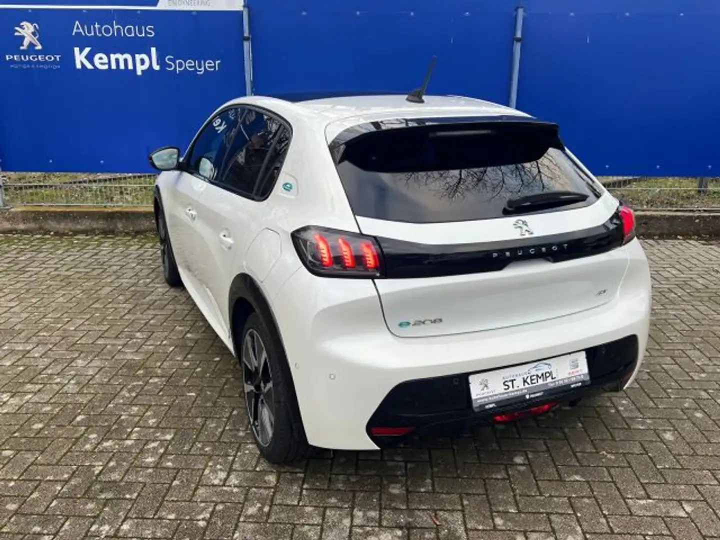 Peugeot 208 Elektromotor 136 GT Pack Bianco - 2