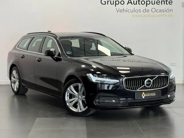 Volvo V90 MOMENTUM PRO AUTO