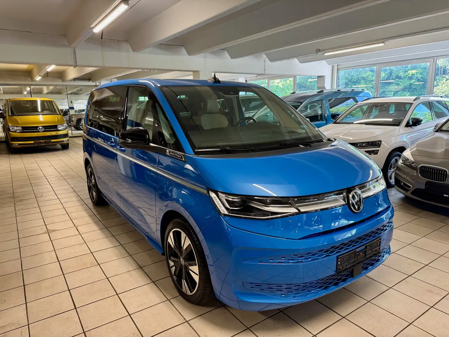 Volkswagen T7 Multivan 1.4 Style eHybrid 7-Sitze DSG, Navi, Matrix-LED Kék - 1