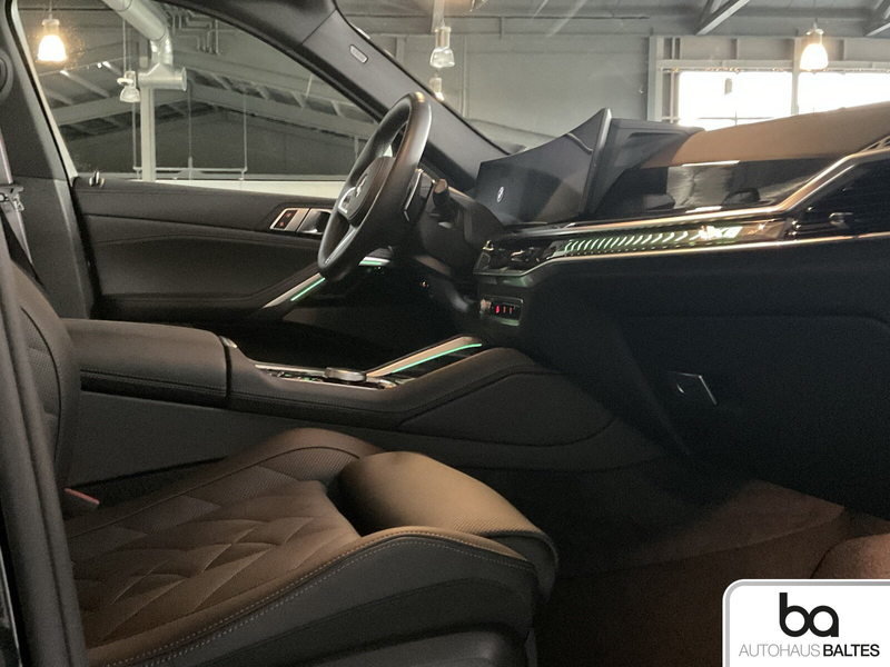 BMW X6 X6 xDrive 30d M Sport Pro 22"/Pano/Driv/Luft/25 — photo 5