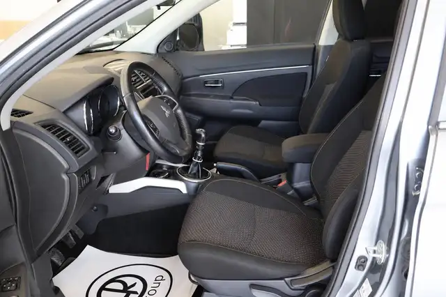 Mitsubishi ASX view 9