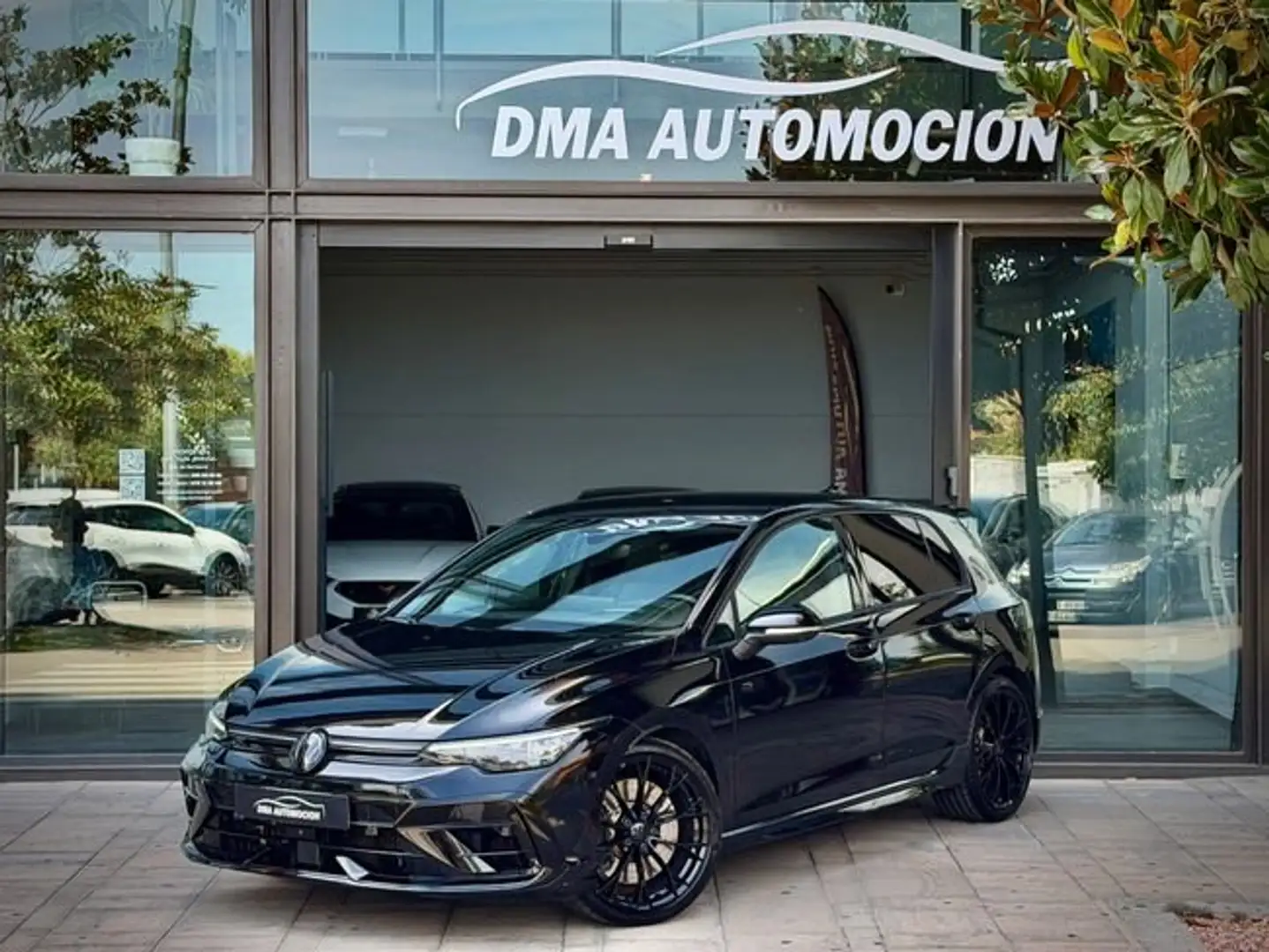 Volkswagen Golf R Black Edition 2.0 TSI 245 kW Negro - 1