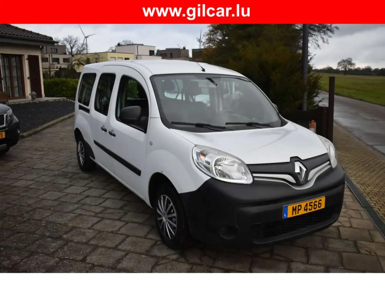 Renault Twingo Kangoo 1,5 DCi Maxi 5 places Immat utili