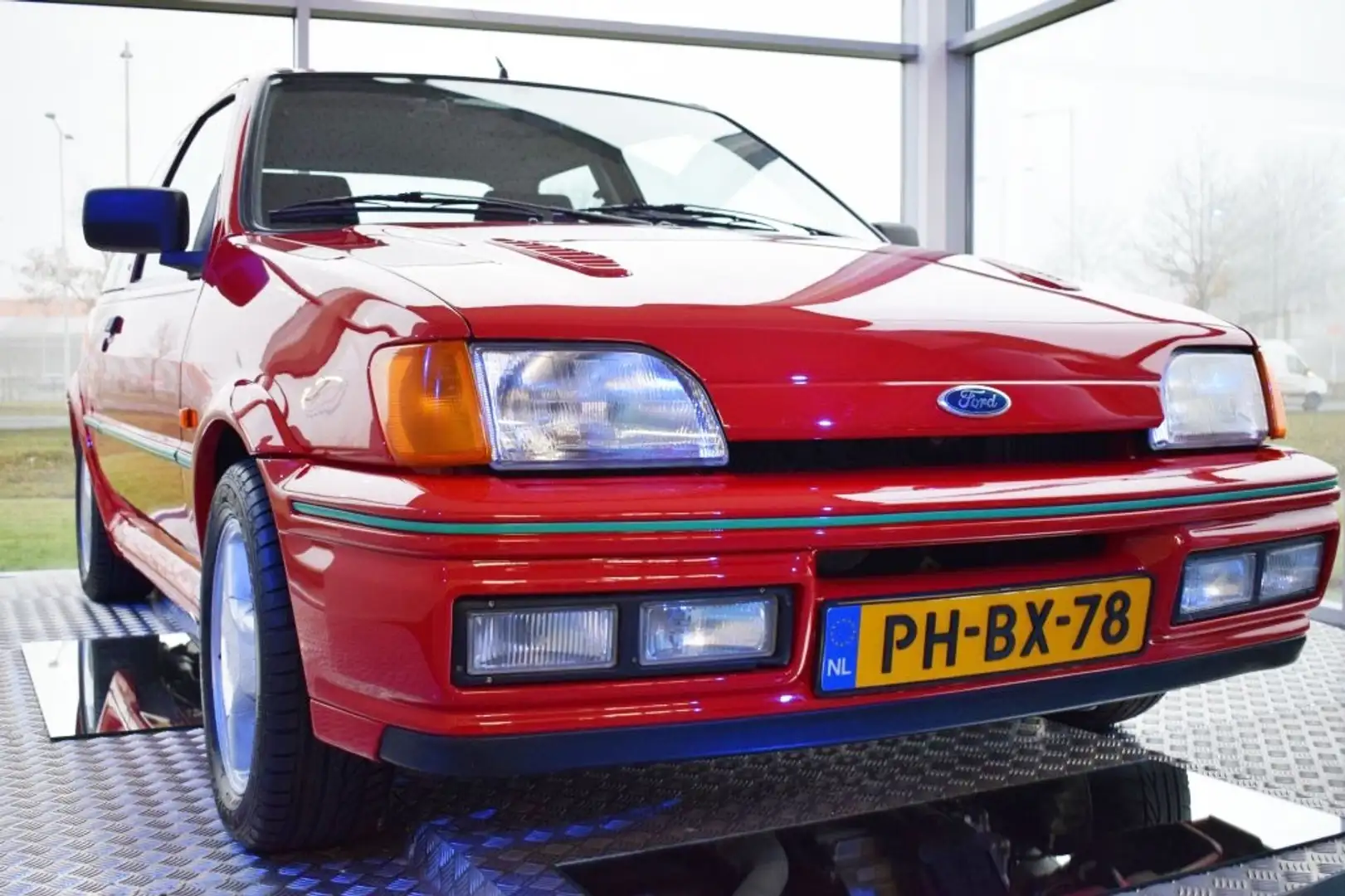 Ford Fiesta 1.6 RS TURBO Rood - 1