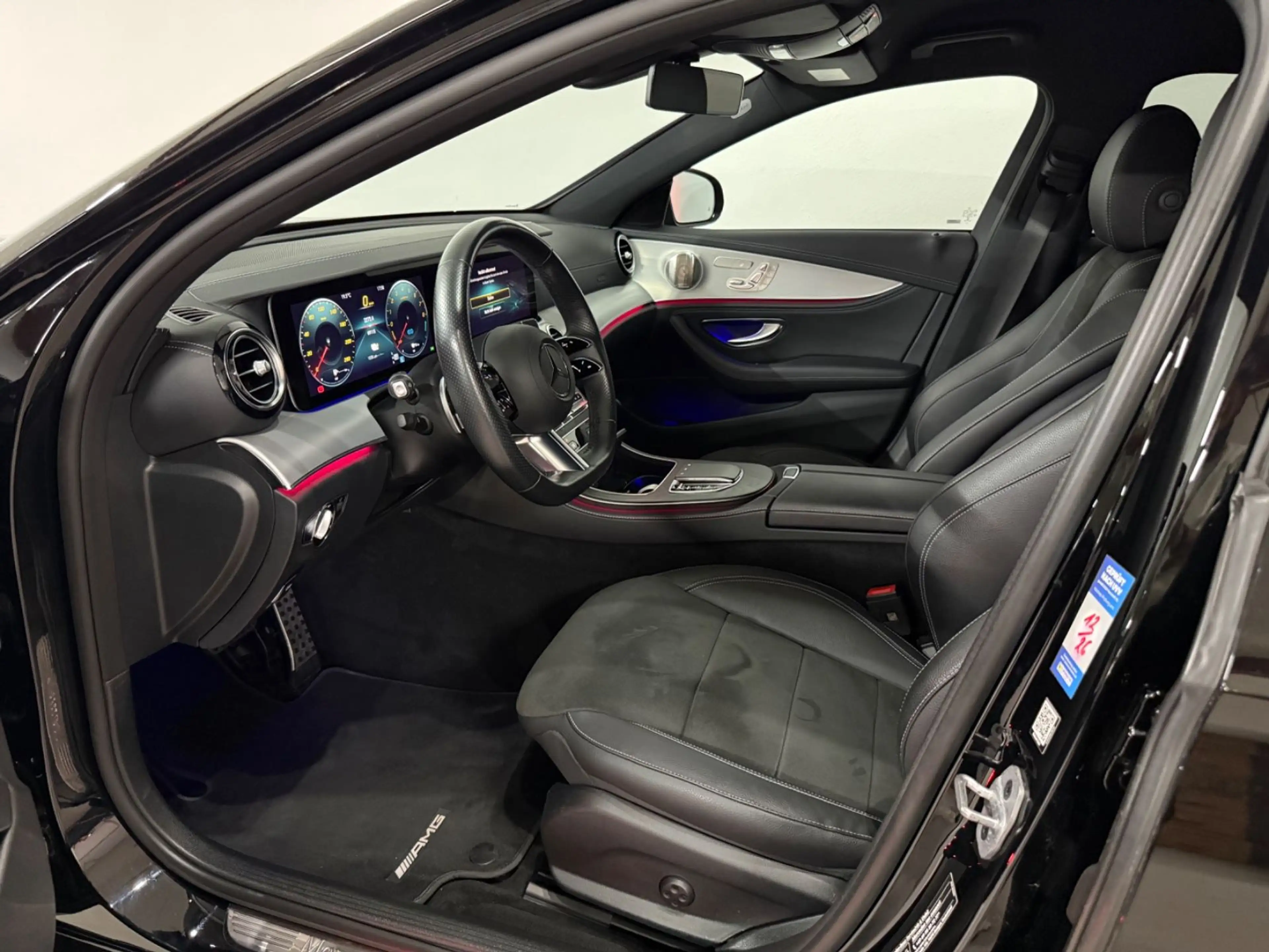 Mercedes-Benz E 300 E T-Modell E 300 e AMG LINE/NAVI/LED — photo 8