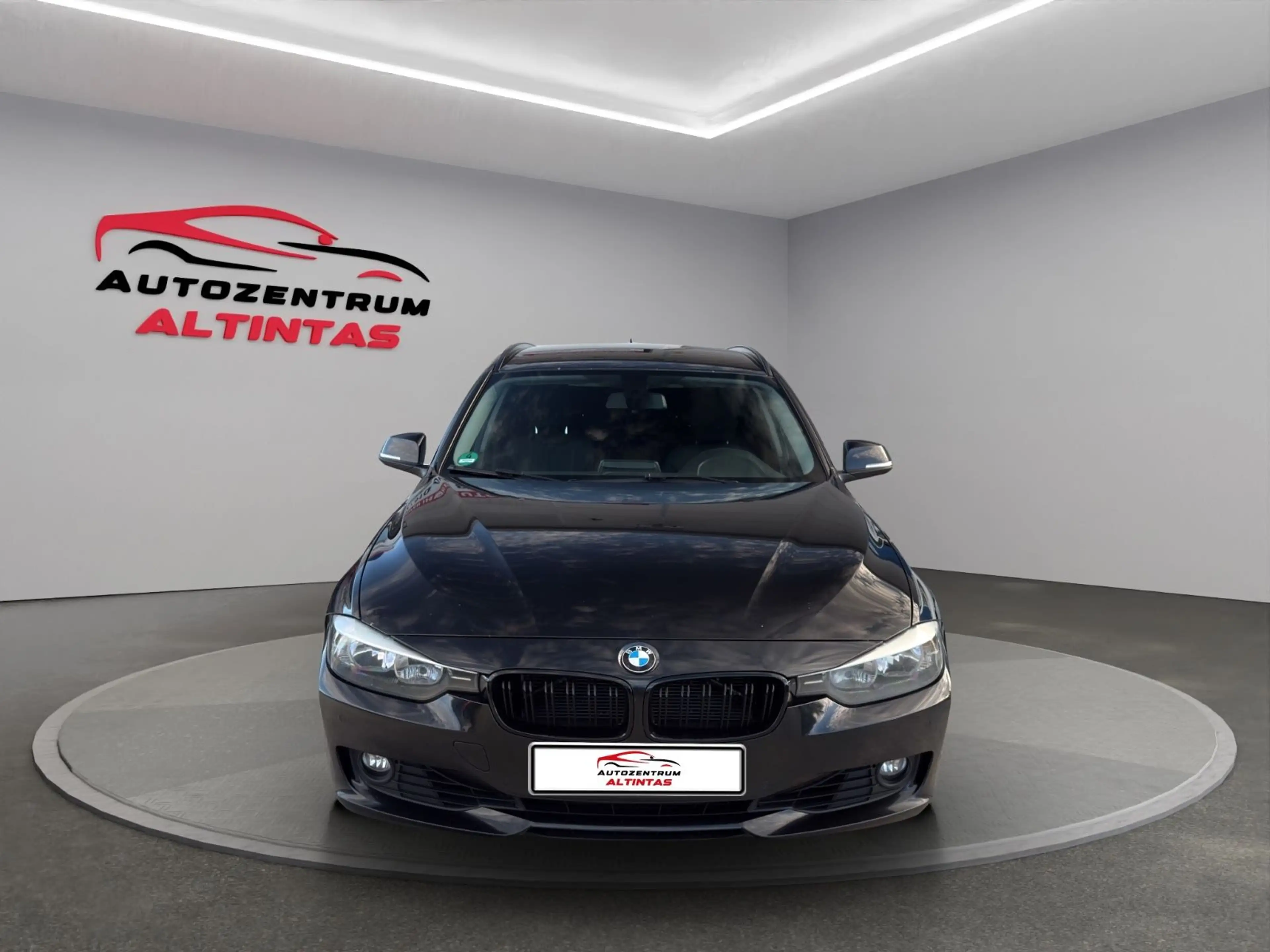 BMW 325 d Touring Sport Line*AUTOM.*PDC*TEMPOMAT*MFL* — photo 5