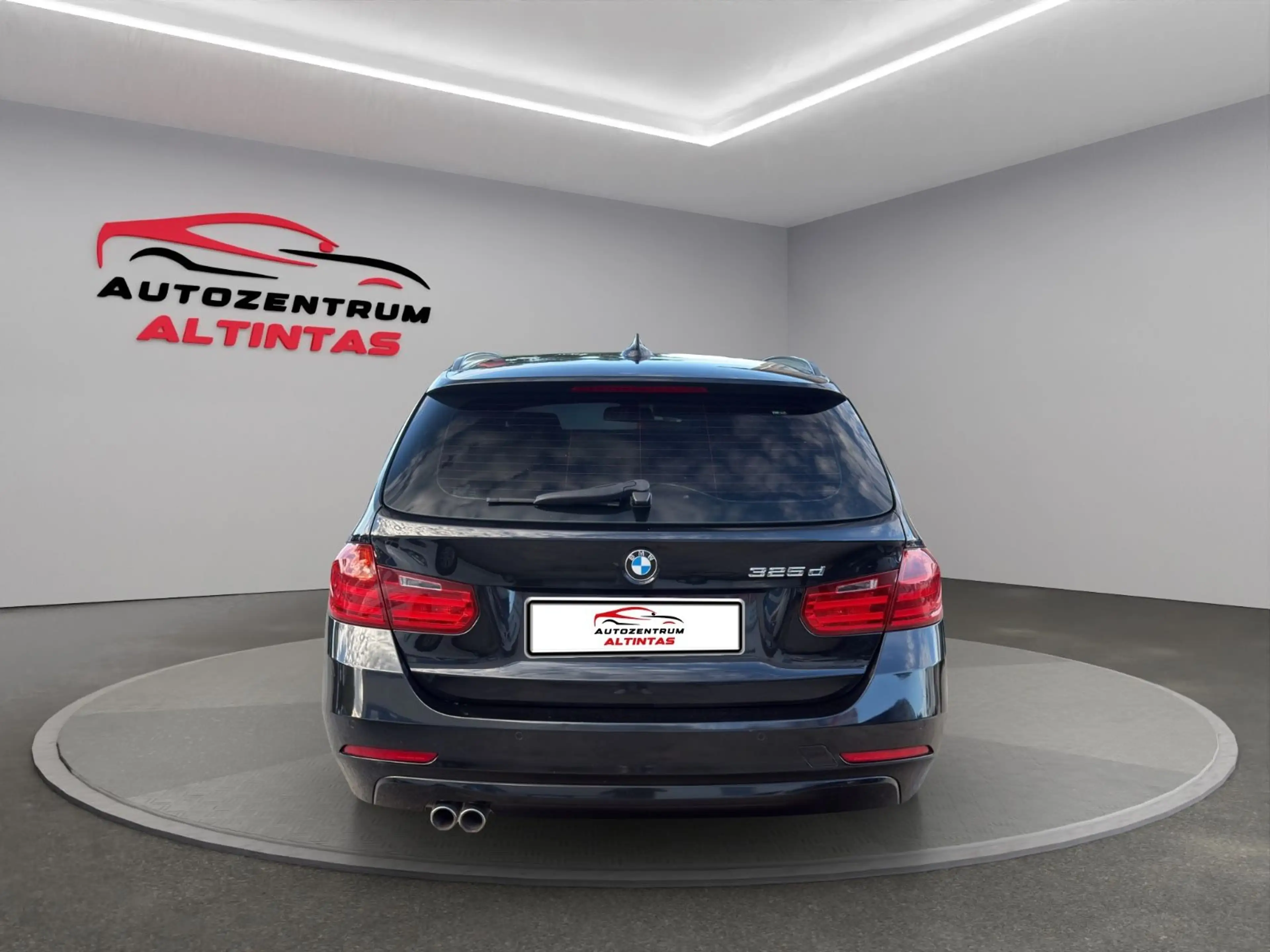 BMW 325 d Touring Sport Line*AUTOM.*PDC*TEMPOMAT*MFL* — photo 6