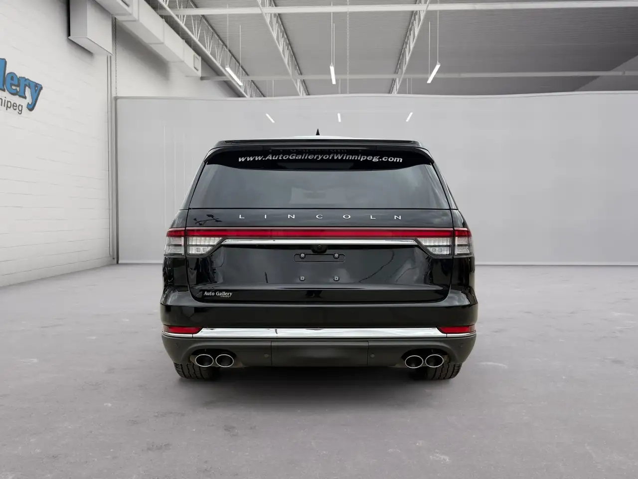 Lincoln Aviator снимка Lincoln Aviator