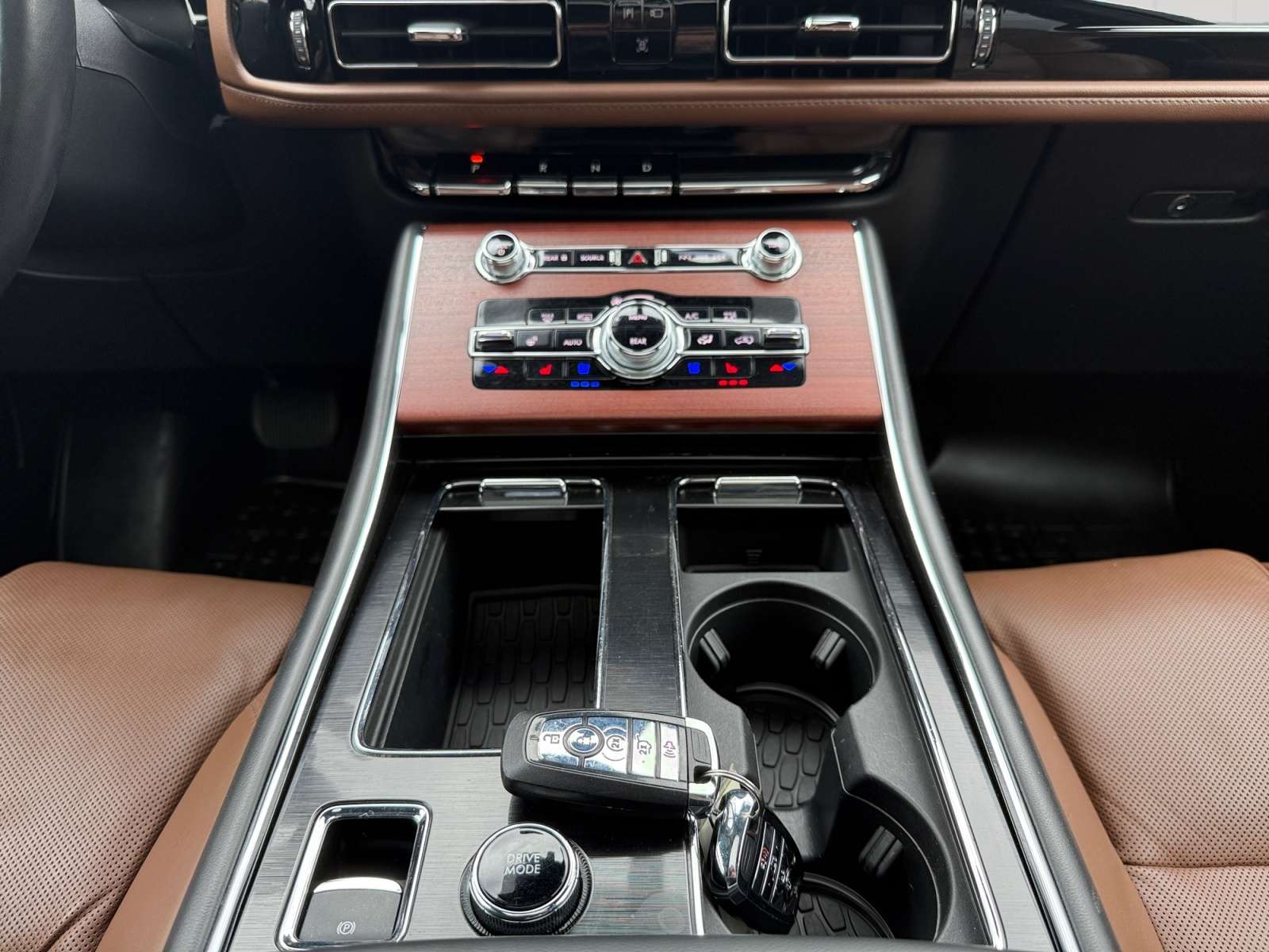 used 2022 Lincoln Aviator car, priced at $45,898