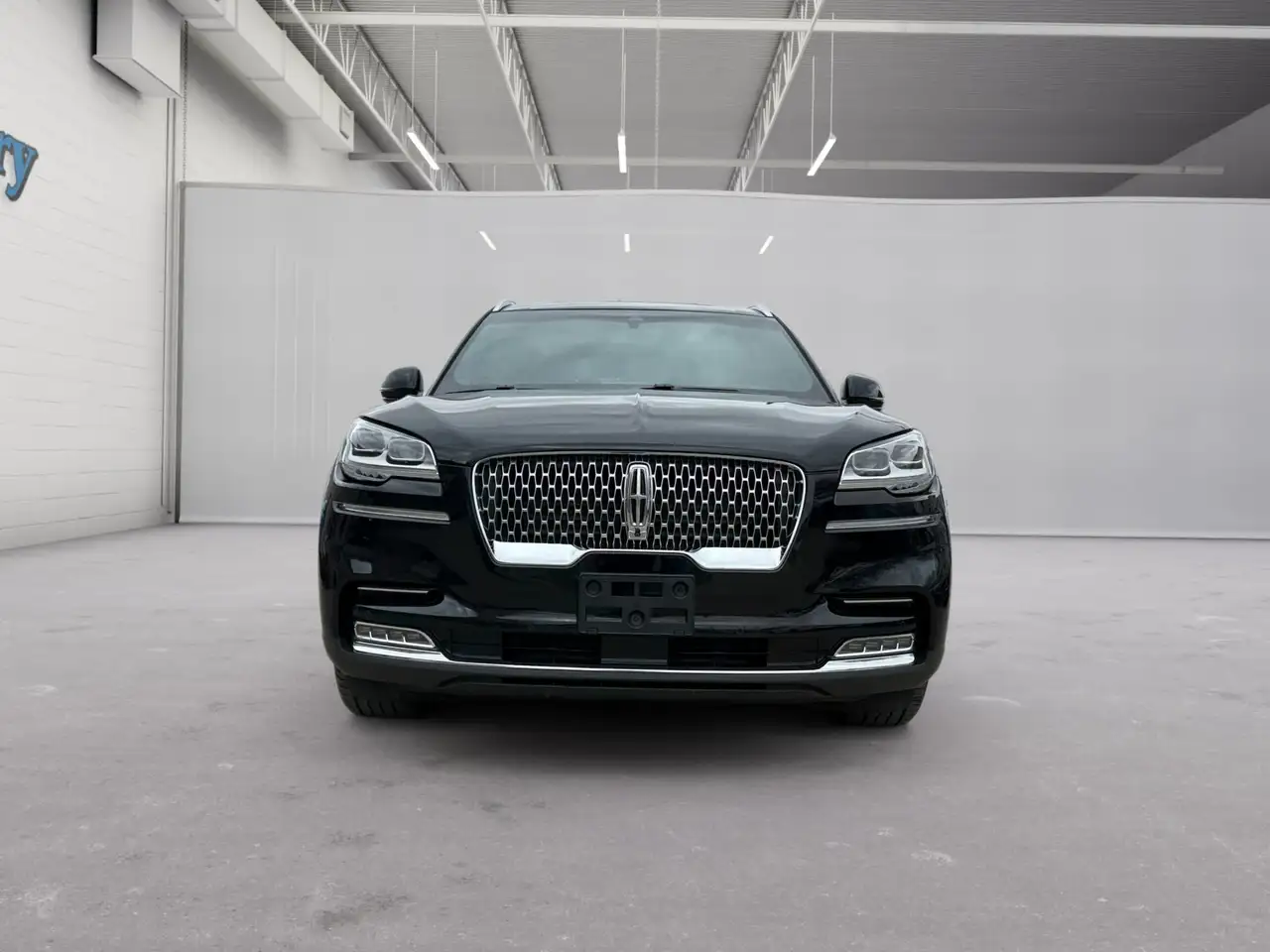 Lincoln Aviator снимка Lincoln Aviator
