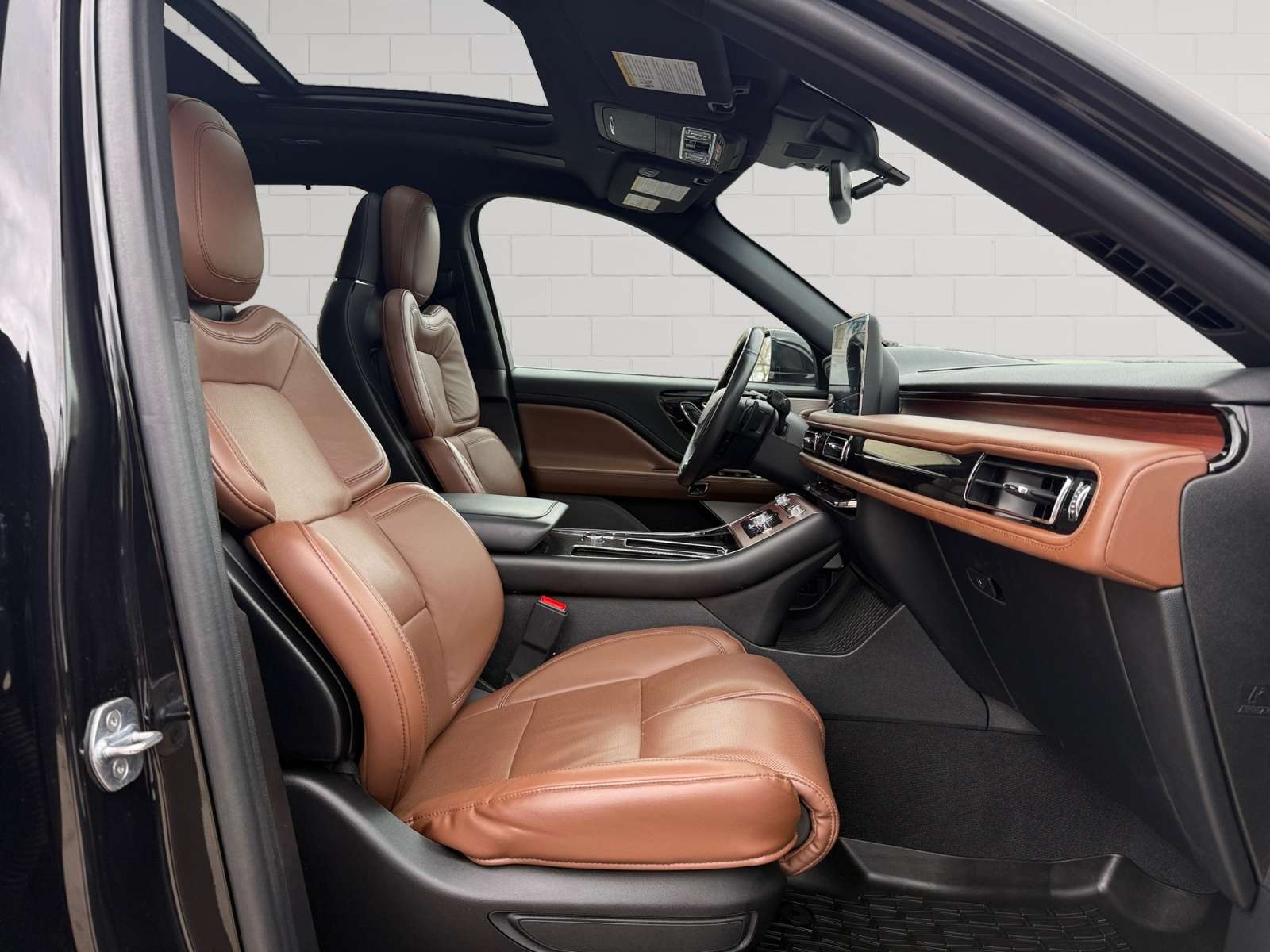 used 2022 Lincoln Aviator car, priced at $45,898