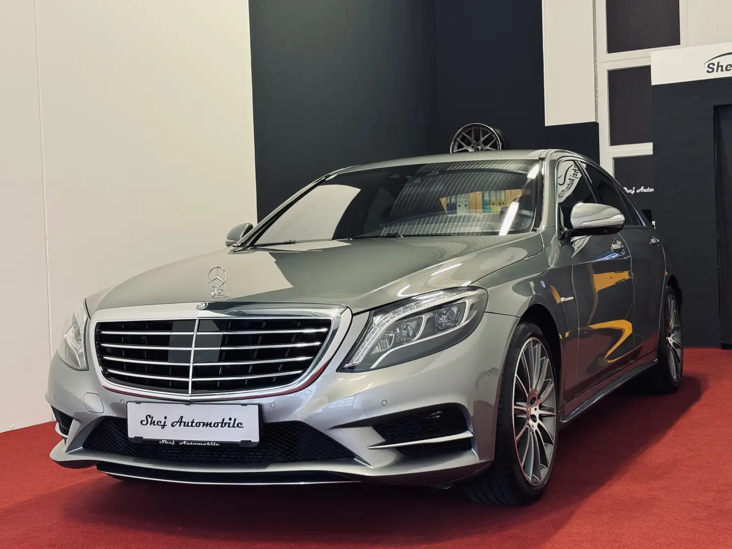 Mercedes-Benz S 500 S 500 V8 *AMG Line*Front & R-Kamera*Keyless* Grau - 1