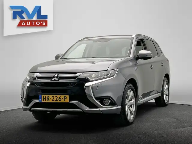 Mitsubishi Outlander 2.0 PHEV instyle Leder Navigatie Origineel NL