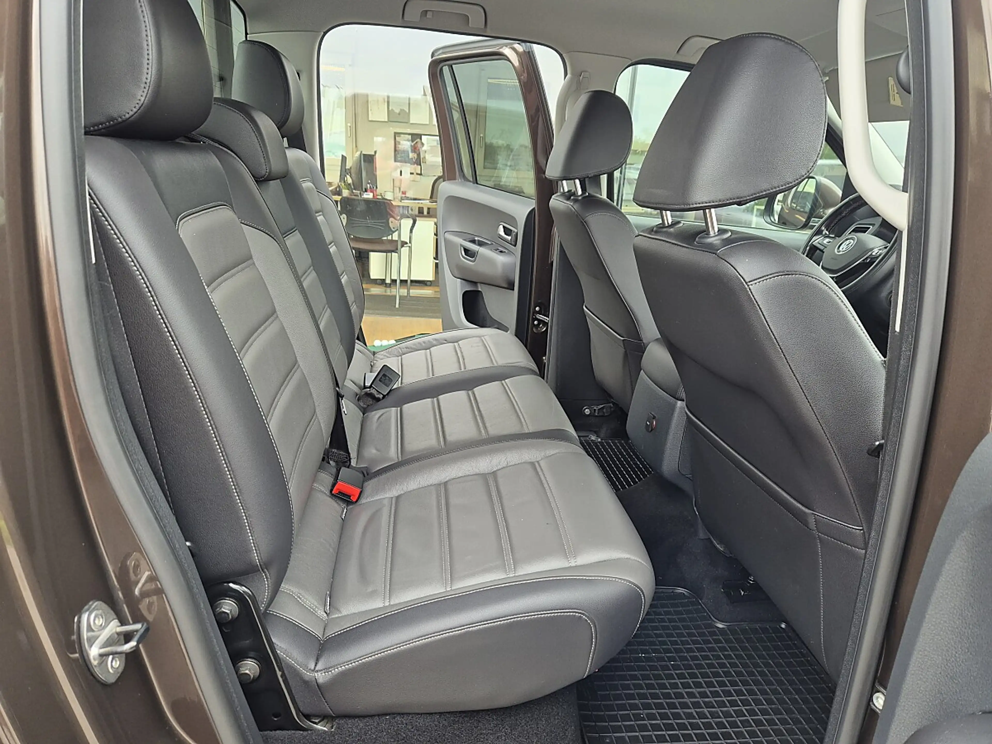 Volkswagen Amarok DoubleCab Highline 3,0 TDI 4Motion Aut. — photo 13
