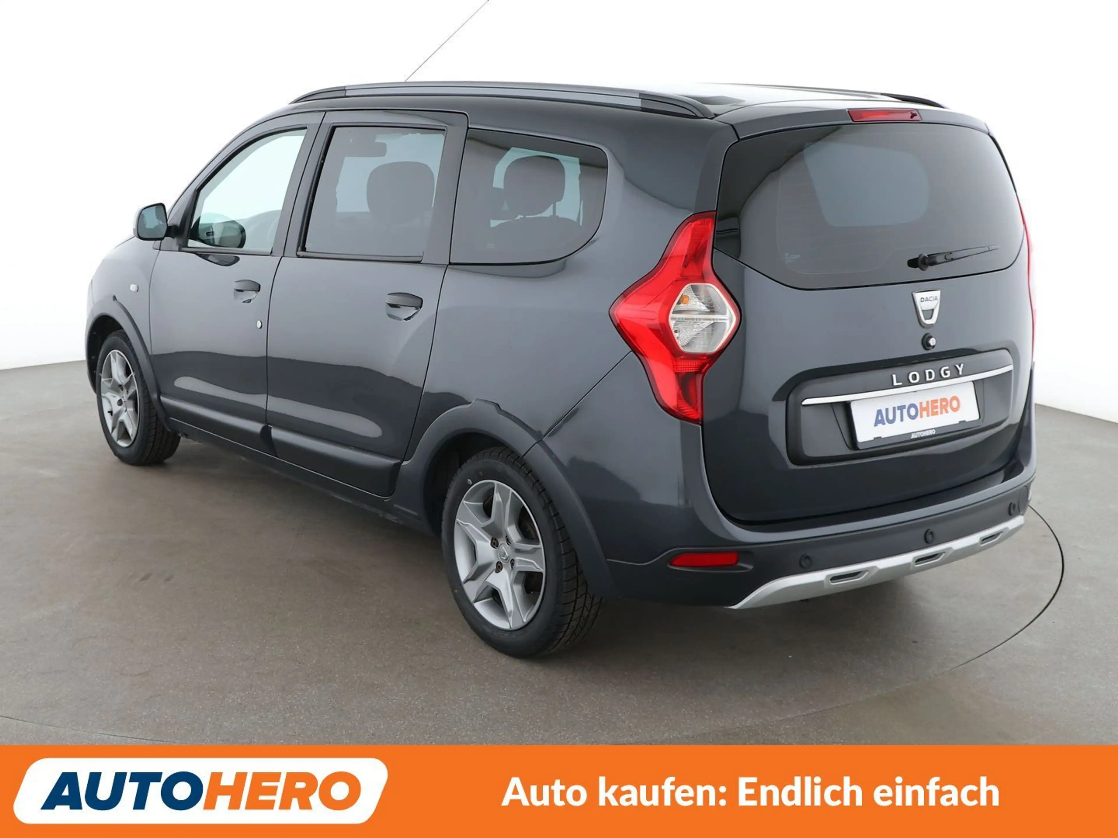 Dacia Lodgy 1.6 SCe Stepway *NAVI*TEMPO*PDC*SHZ*KLIMA* — photo 4