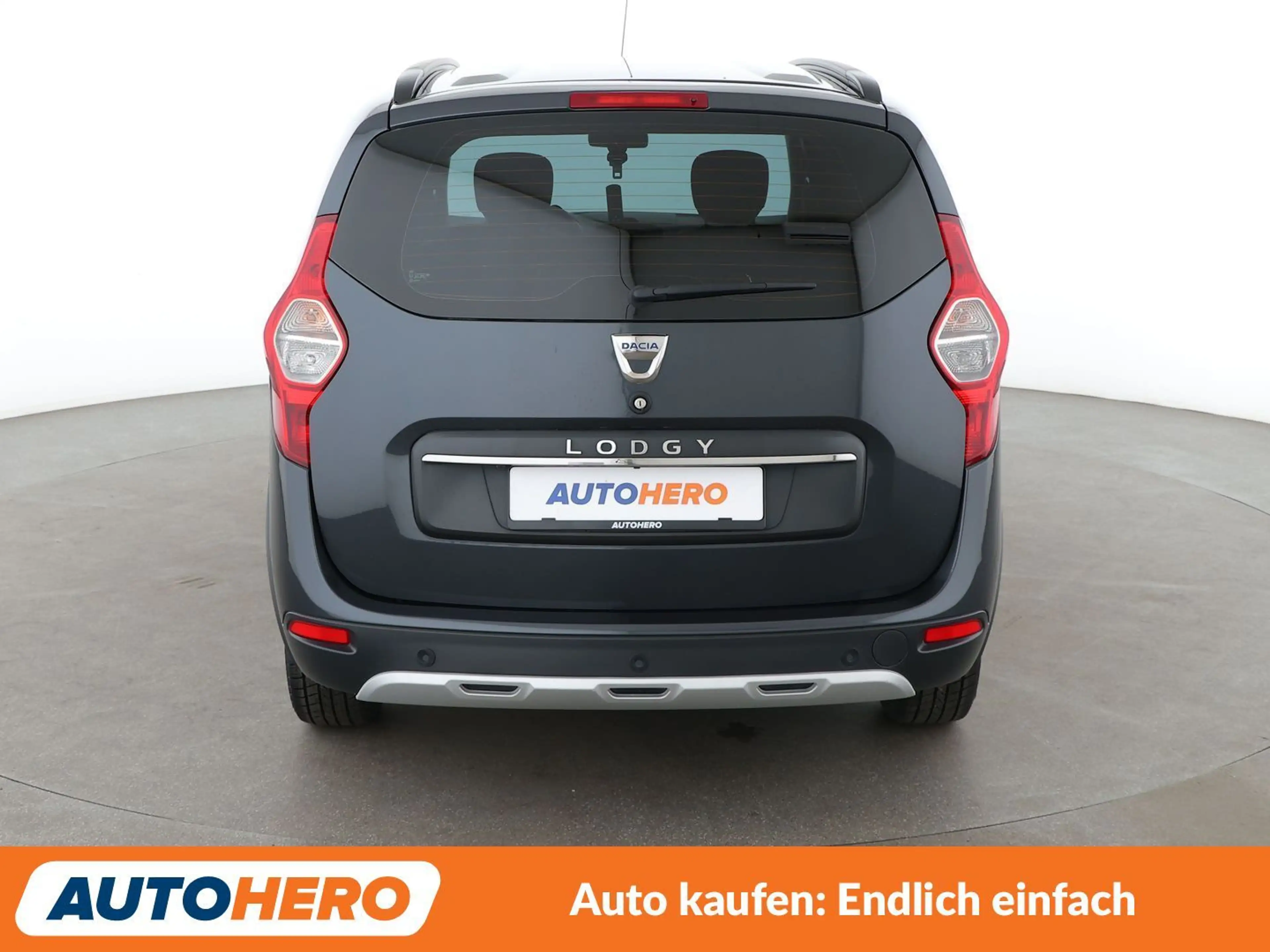 Dacia Lodgy 1.6 SCe Stepway *NAVI*TEMPO*PDC*SHZ*KLIMA* — photo 5