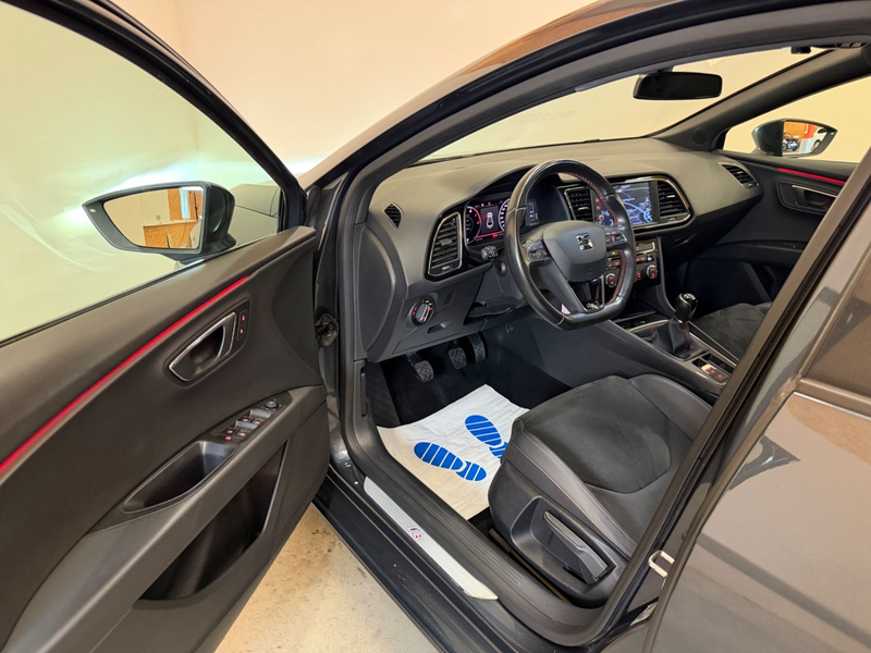 SEAT Leon ST FR 1.5 TSI/LED/AHK/VIRTUAL/PANO/SHZ/NAVI — photo 12