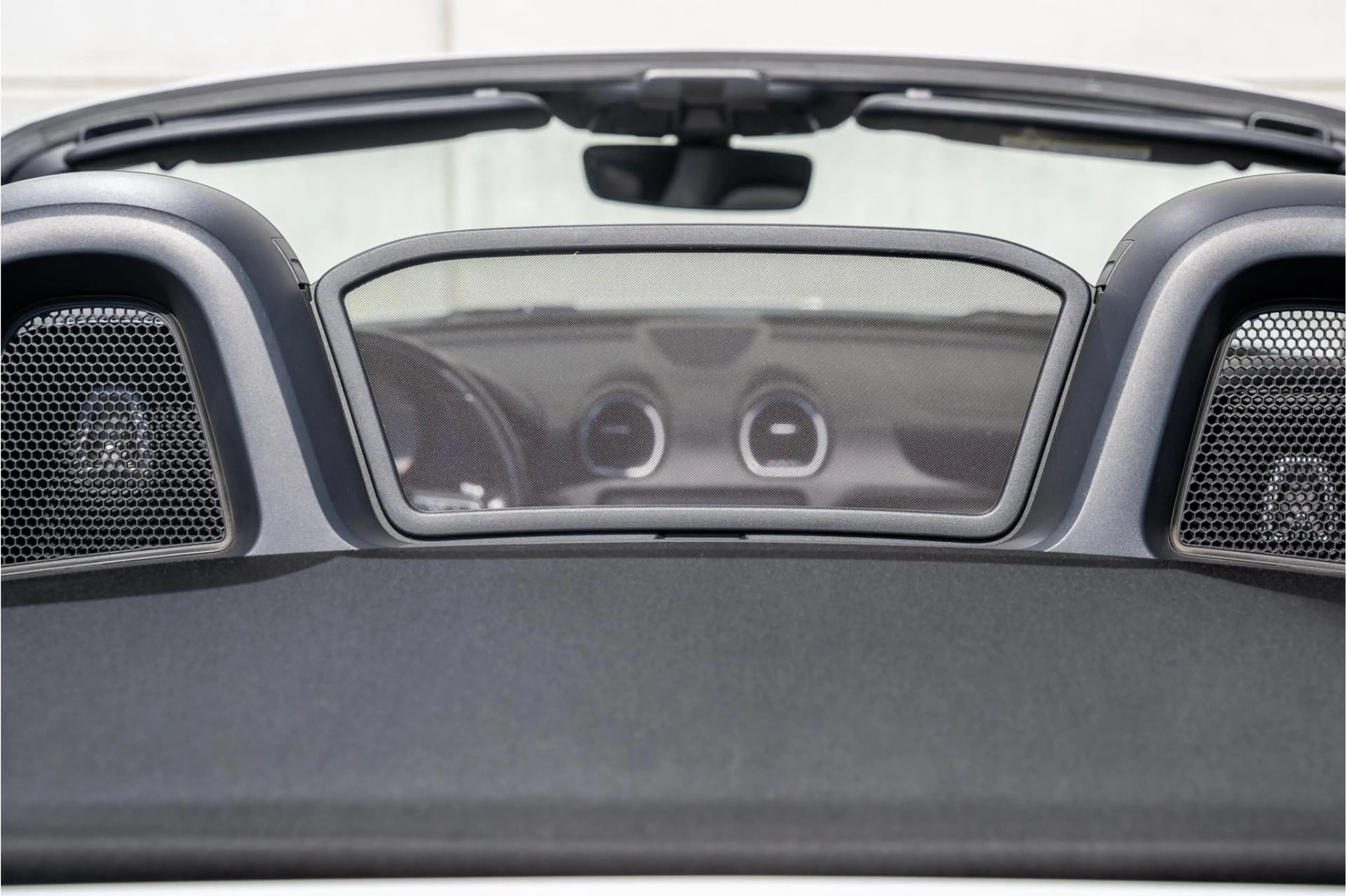 Porsche 718 Boxster 2.5 S — photo 12
