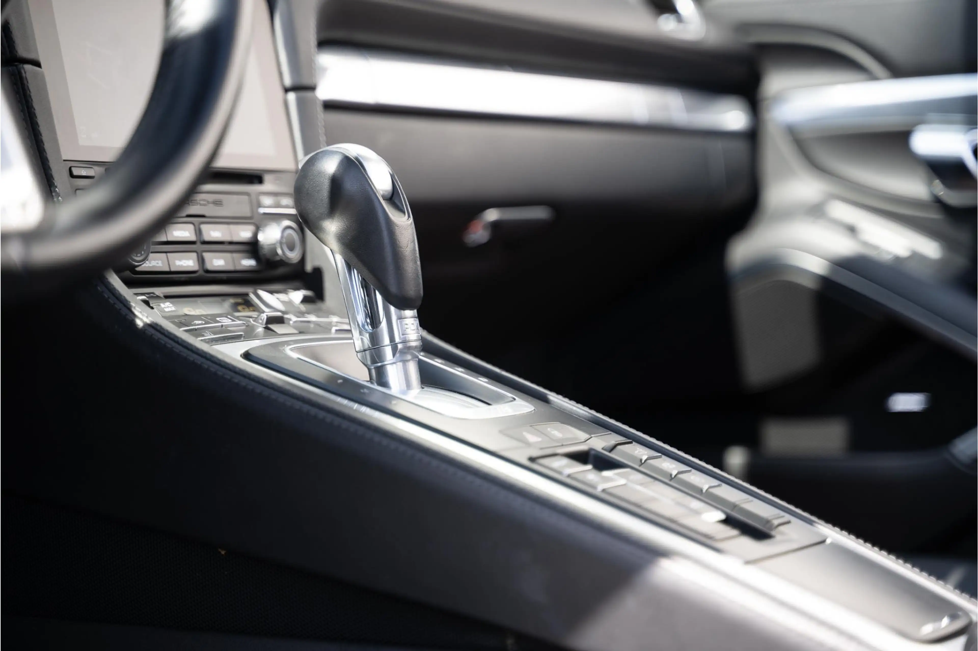 Porsche 718 Boxster 2.5 S — photo 13