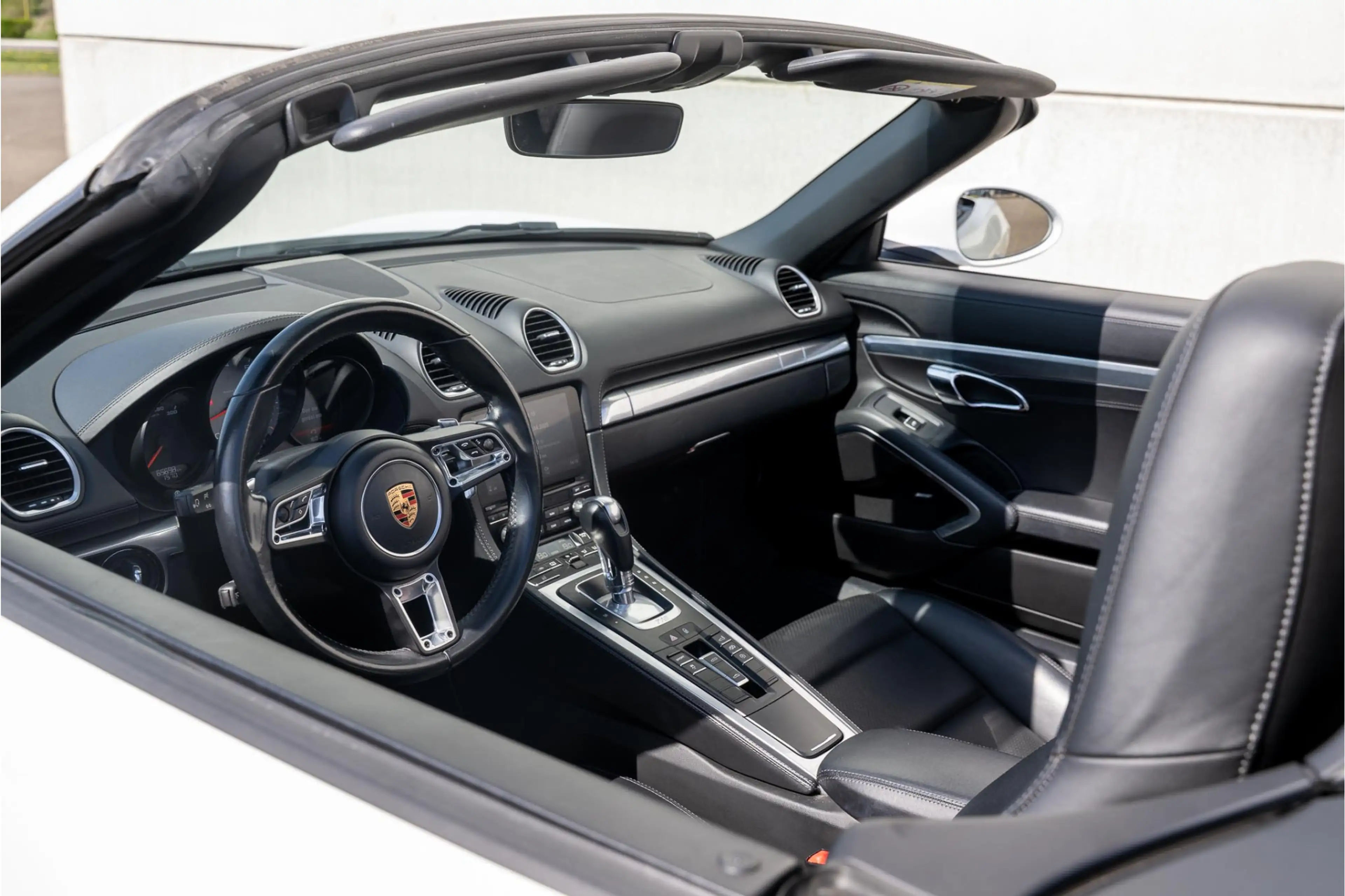Porsche 718 Boxster 2.5 S — photo 9