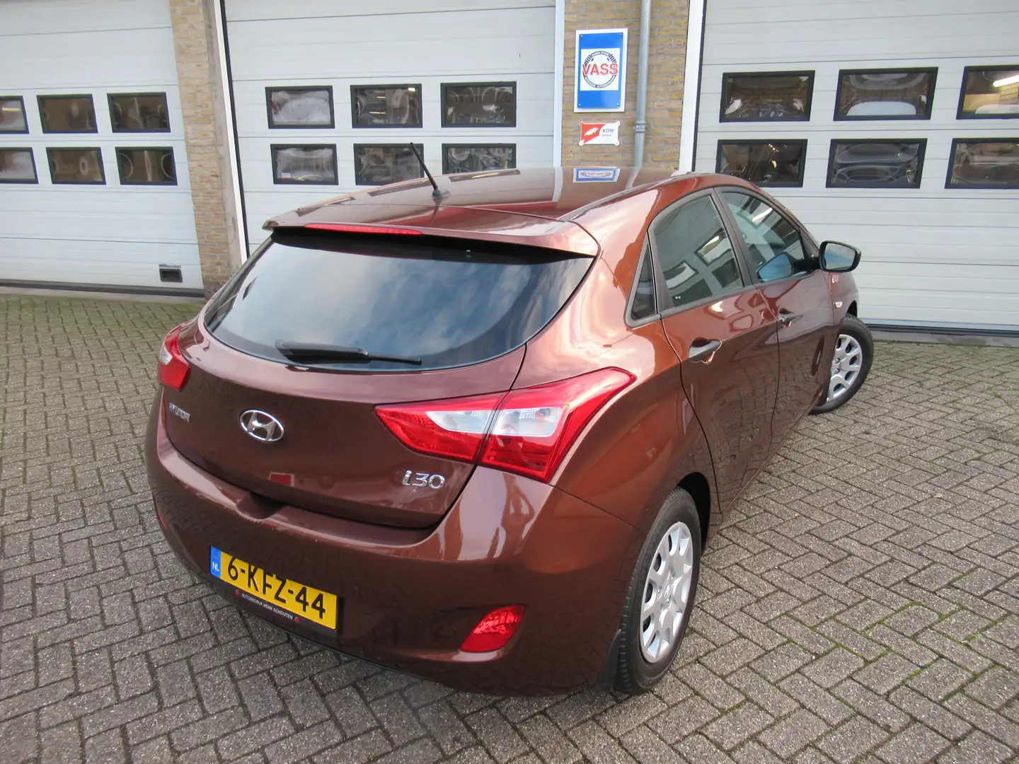 Hyundai i30 1.4i i-Drive Cool Bruin - 2