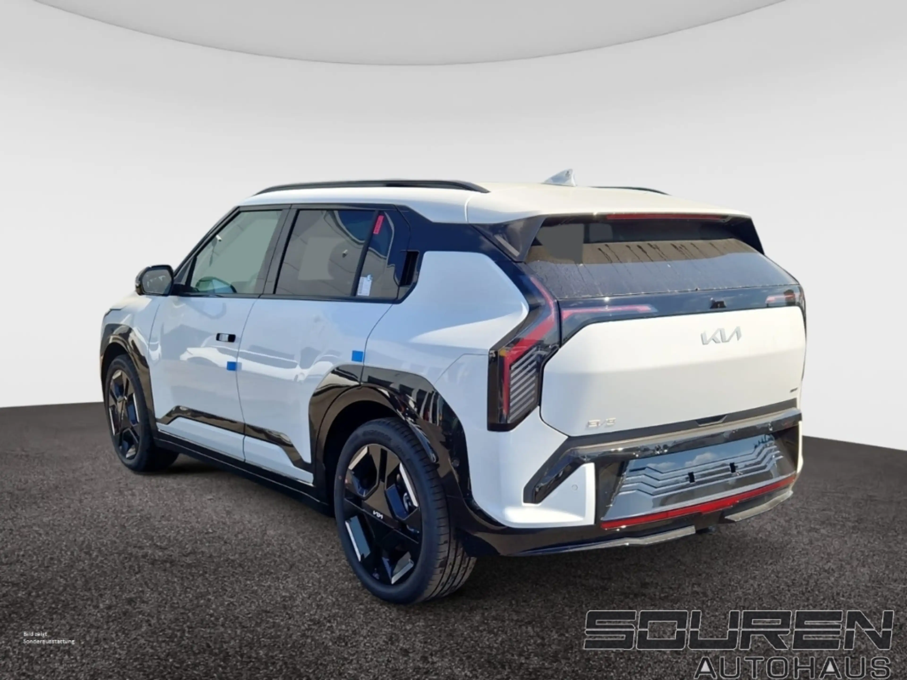 Kia EV3 81.4 kWh GTL Gewerbe DWP COM GD November verf. — photo 7