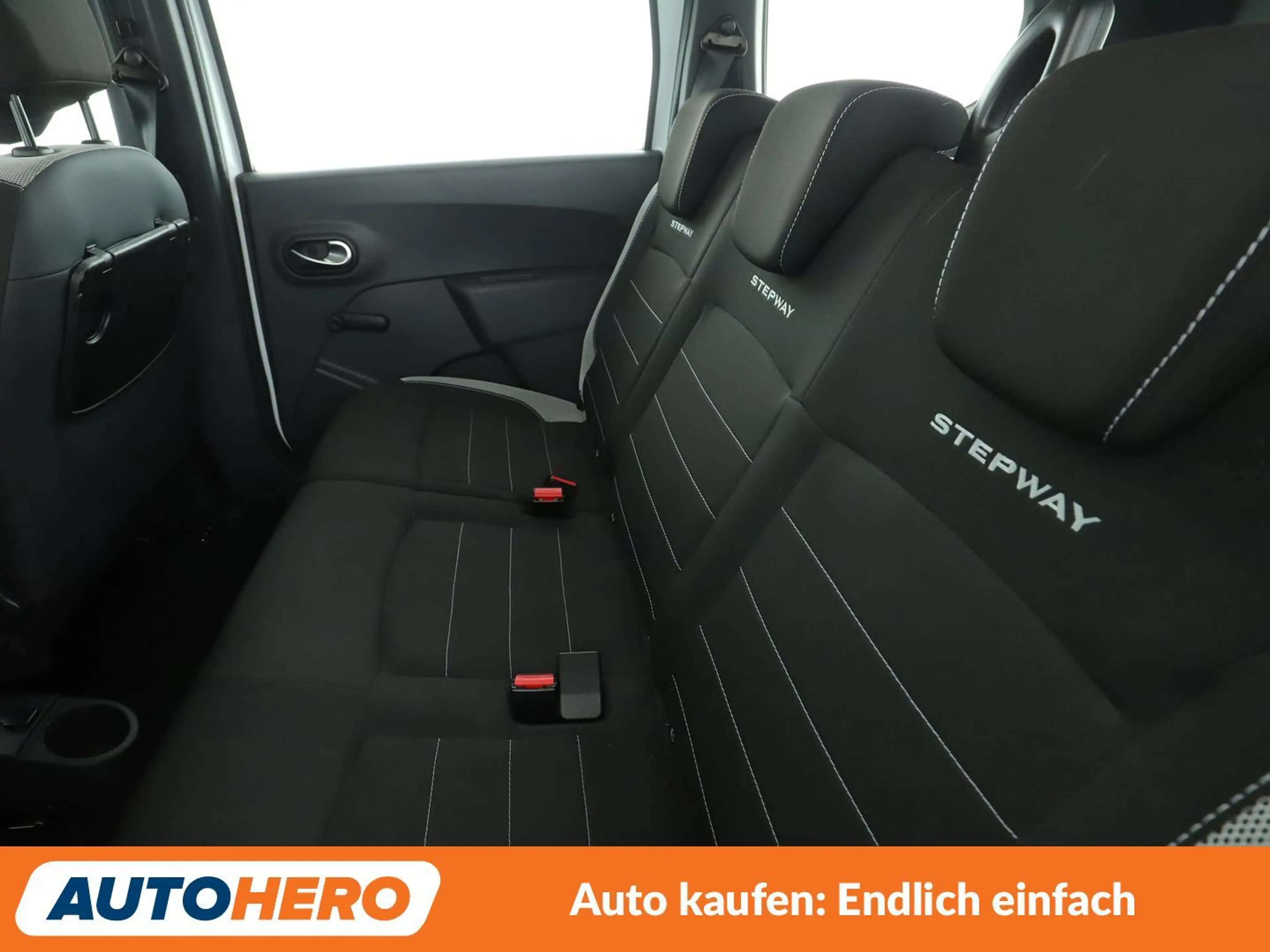 Dacia Lodgy 1.6 SCe Stepway*NAVI*PDC*SHZ*AHK*KLIMA*TEMPO* — photo 14