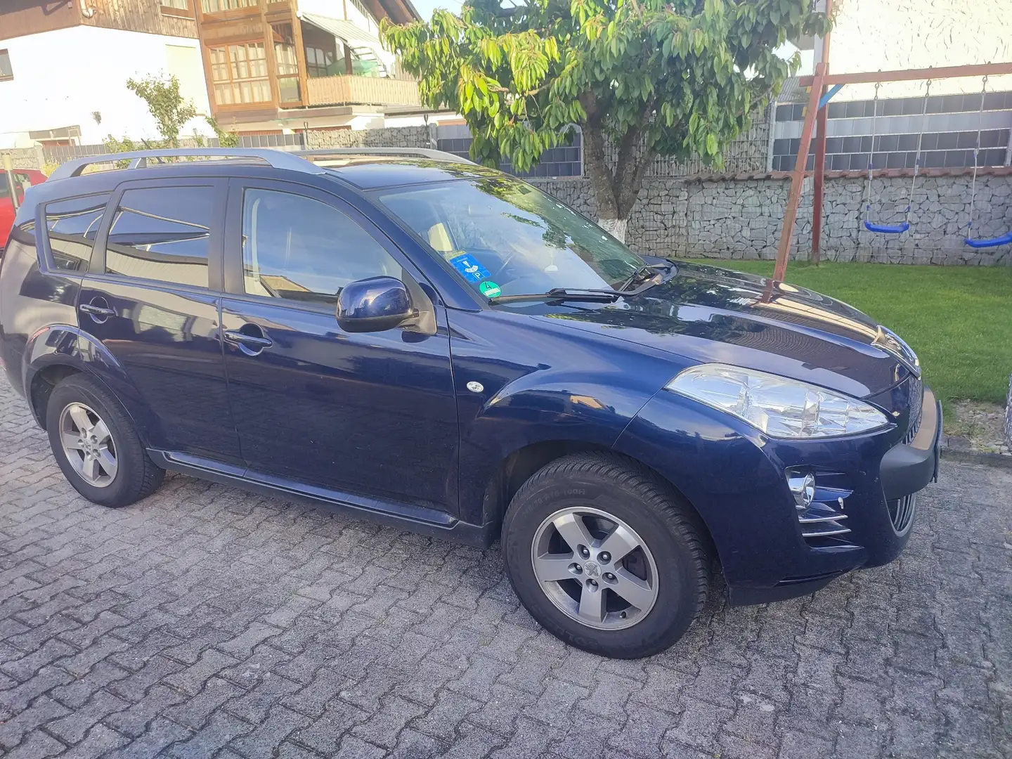 Peugeot 4007 HDI FAP 7-Sitzer - 2