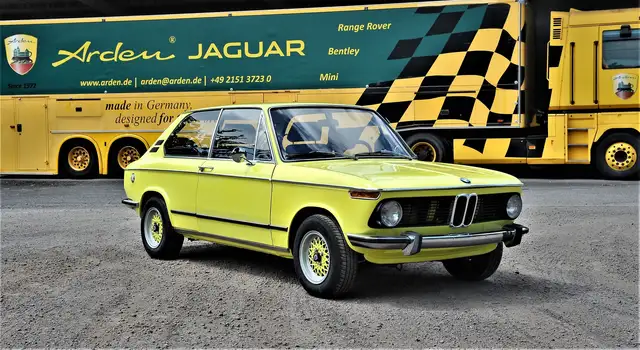 BMW 2002 Touring
