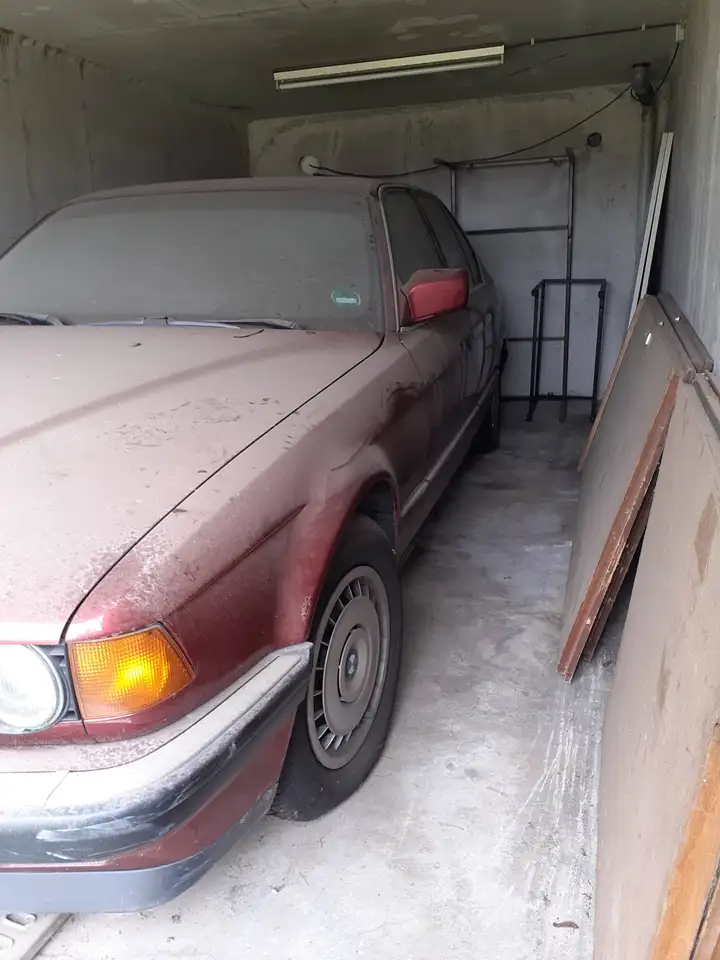 BMW 735i, foto 2