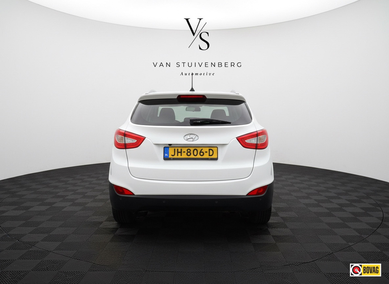 Hyundai iX35 1.6i GDI i-Catcher PANORAMADAK LEDER NAVI LED — photo 6
