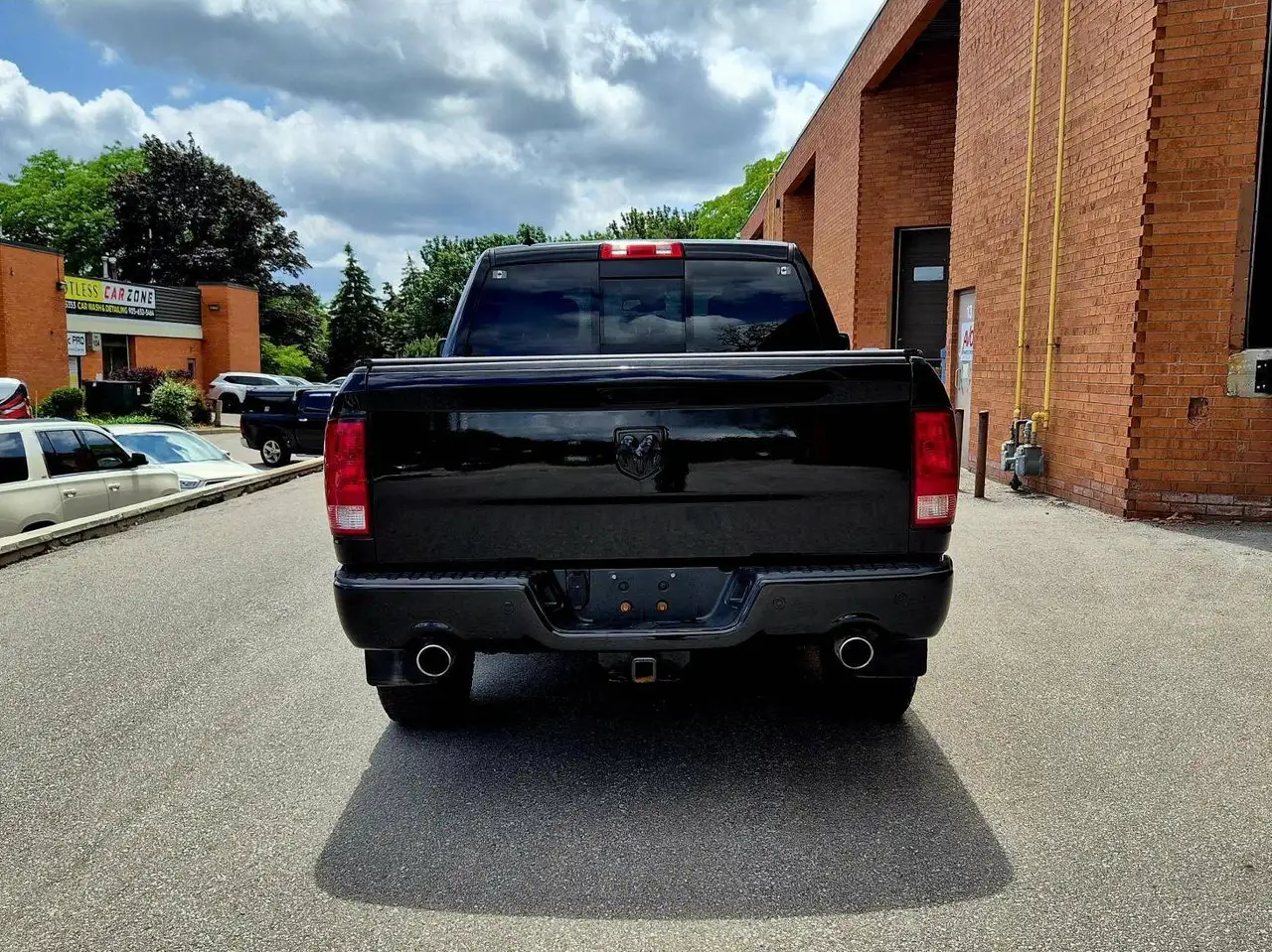 RAM 1500 снимка RAM 1500