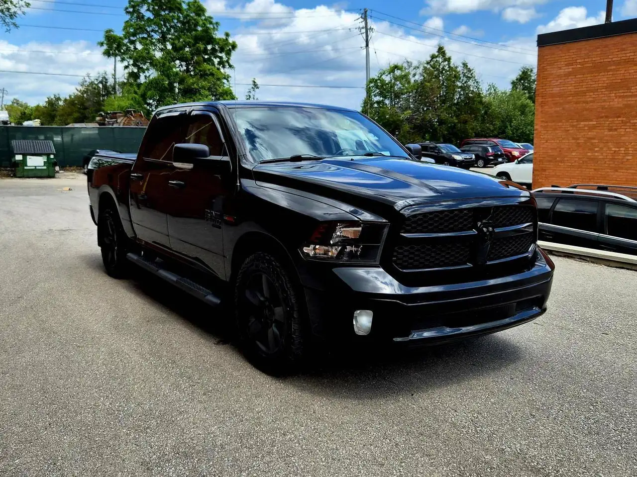RAM 1500 снимка RAM 1500