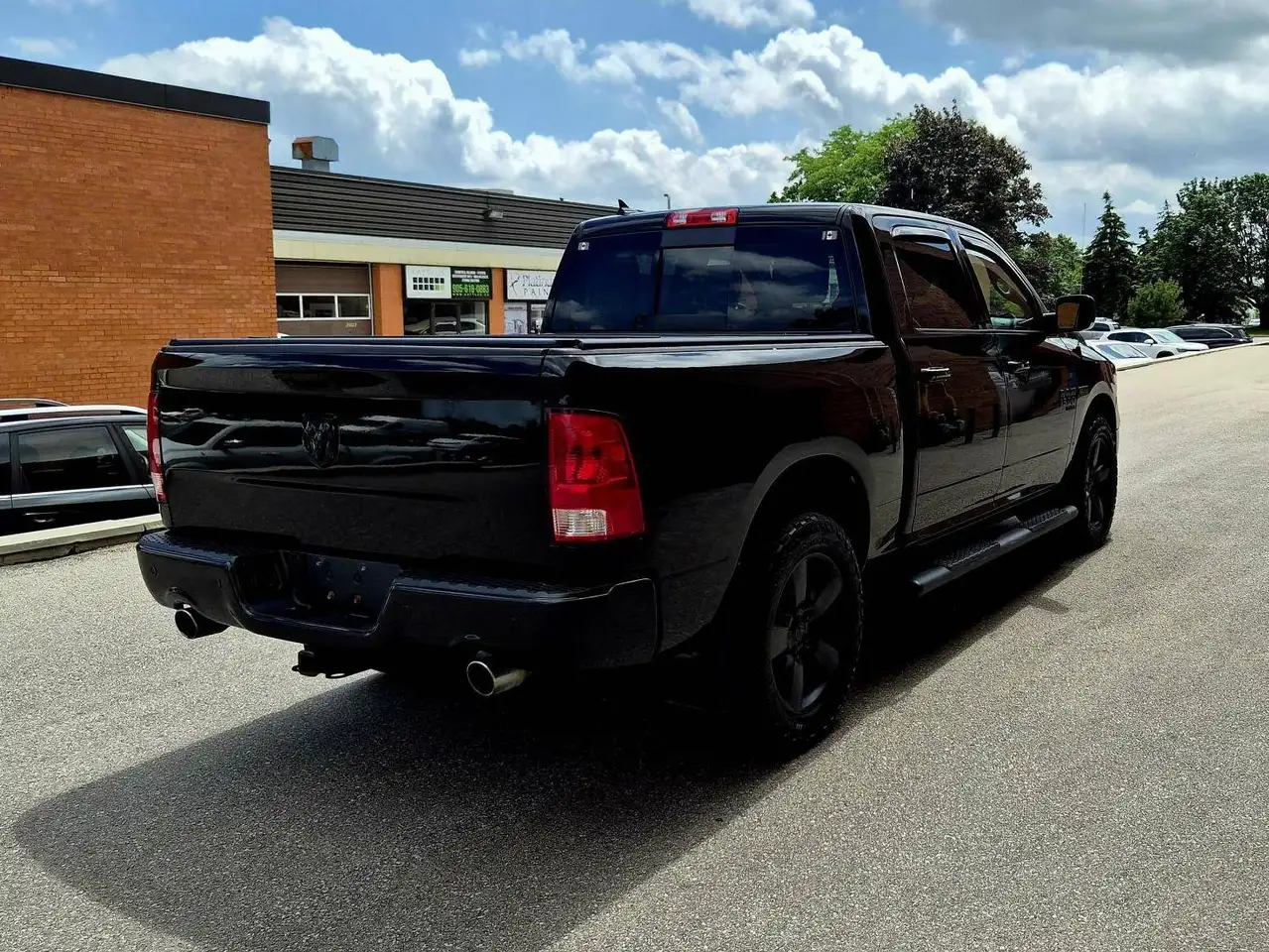 RAM 1500 снимка RAM 1500