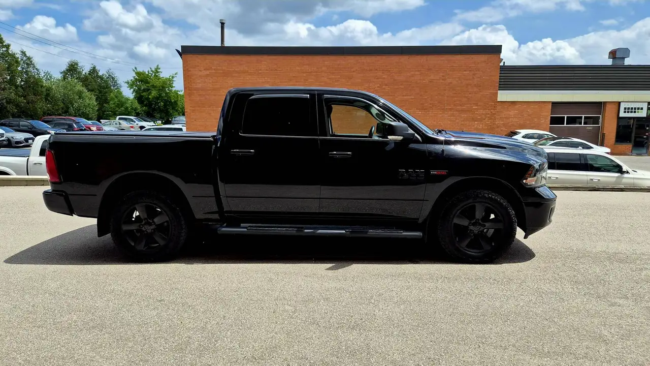 RAM 1500 снимка RAM 1500