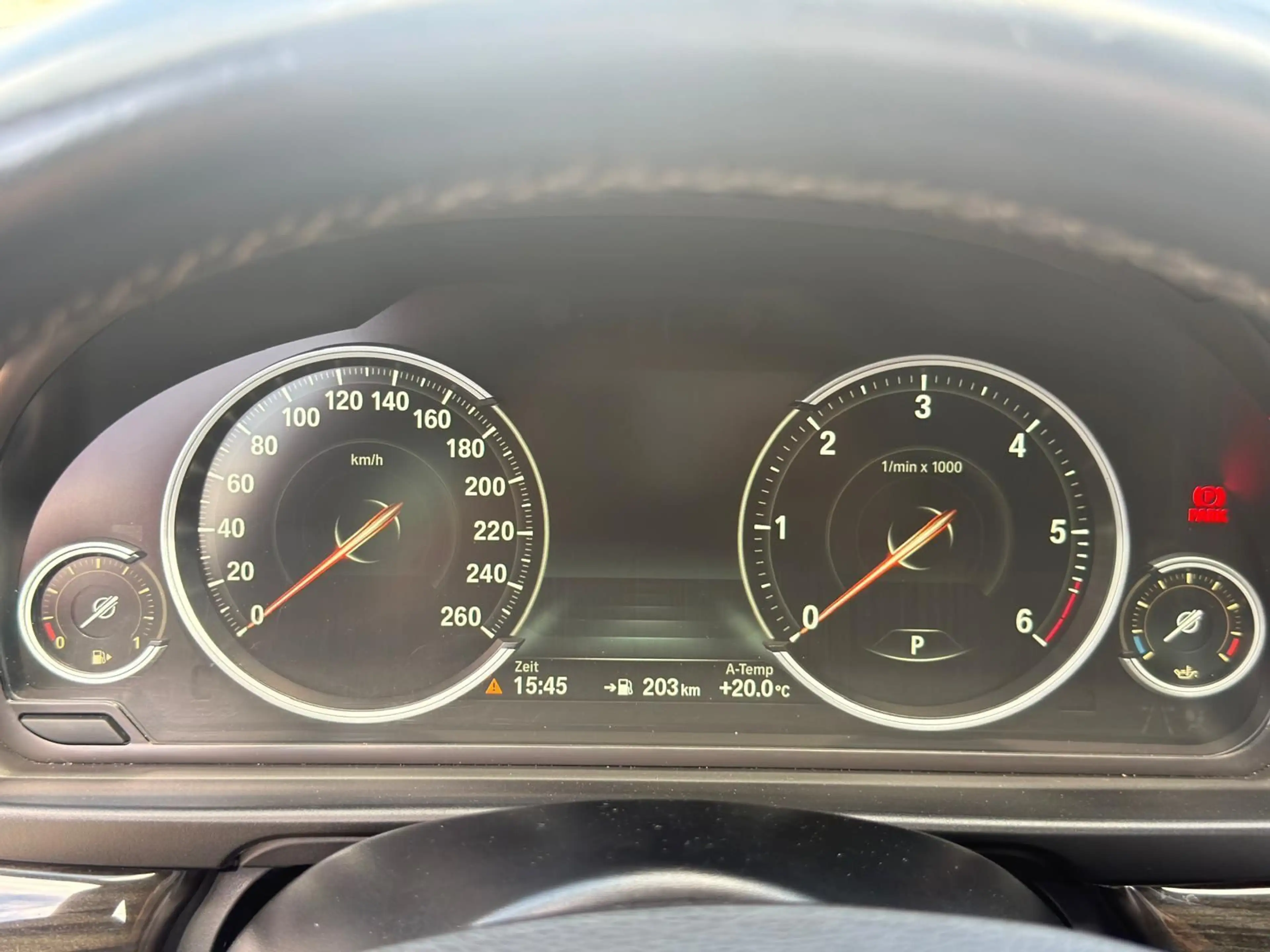 BMW 525 d xDrive*KAMERA*PANORAMA*HEAD-UP*NEU TÜV — photo 11