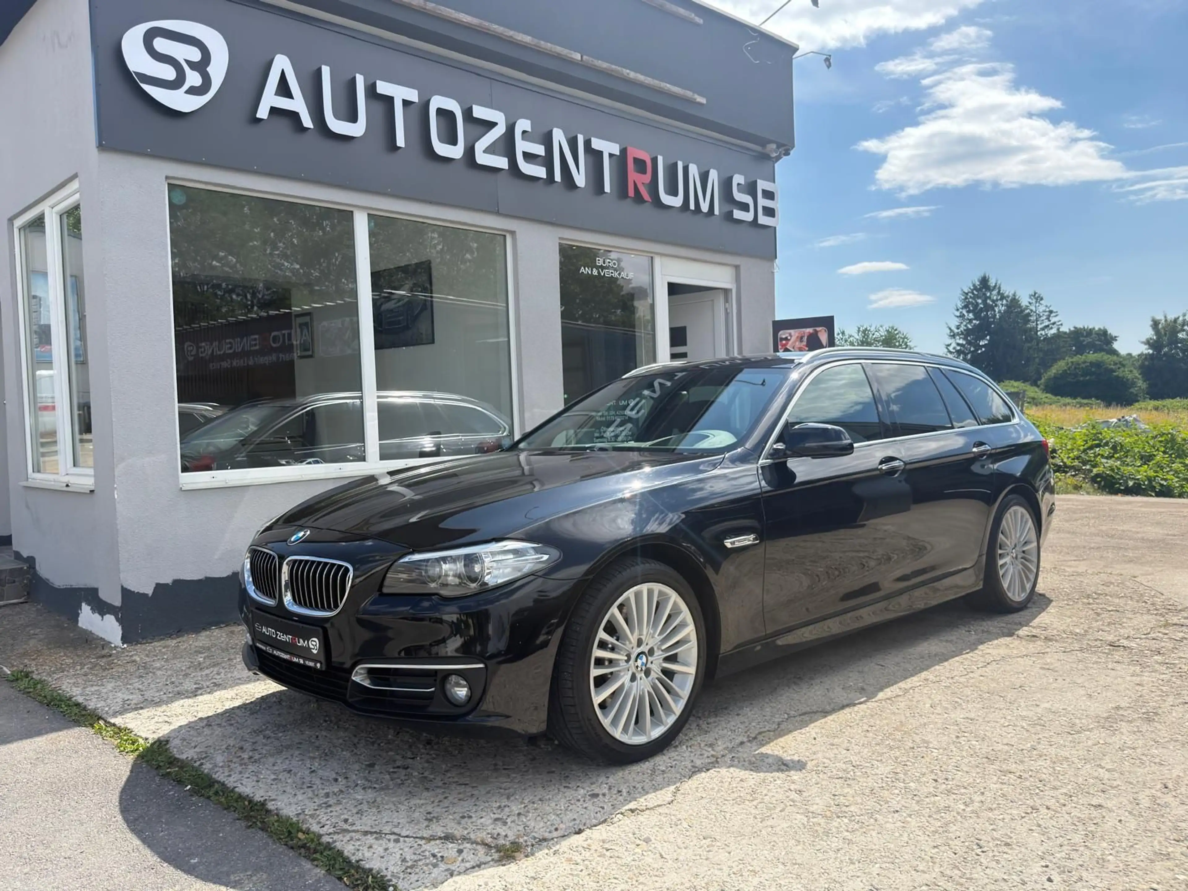 BMW 525 d xDrive*KAMERA*PANORAMA*HEAD-UP*NEU TÜV — photo 2