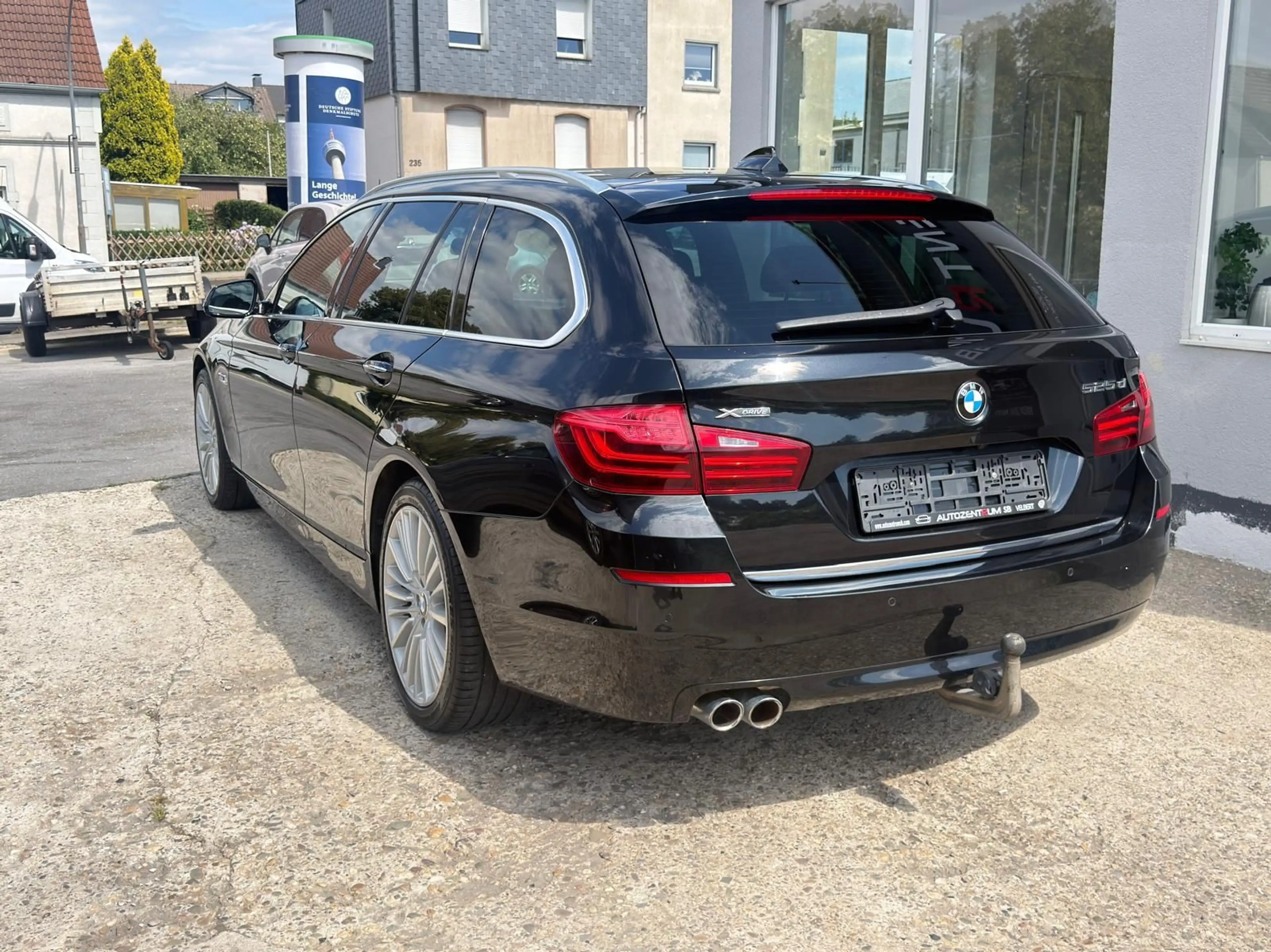 BMW 525 d xDrive*KAMERA*PANORAMA*HEAD-UP*NEU TÜV — photo 5