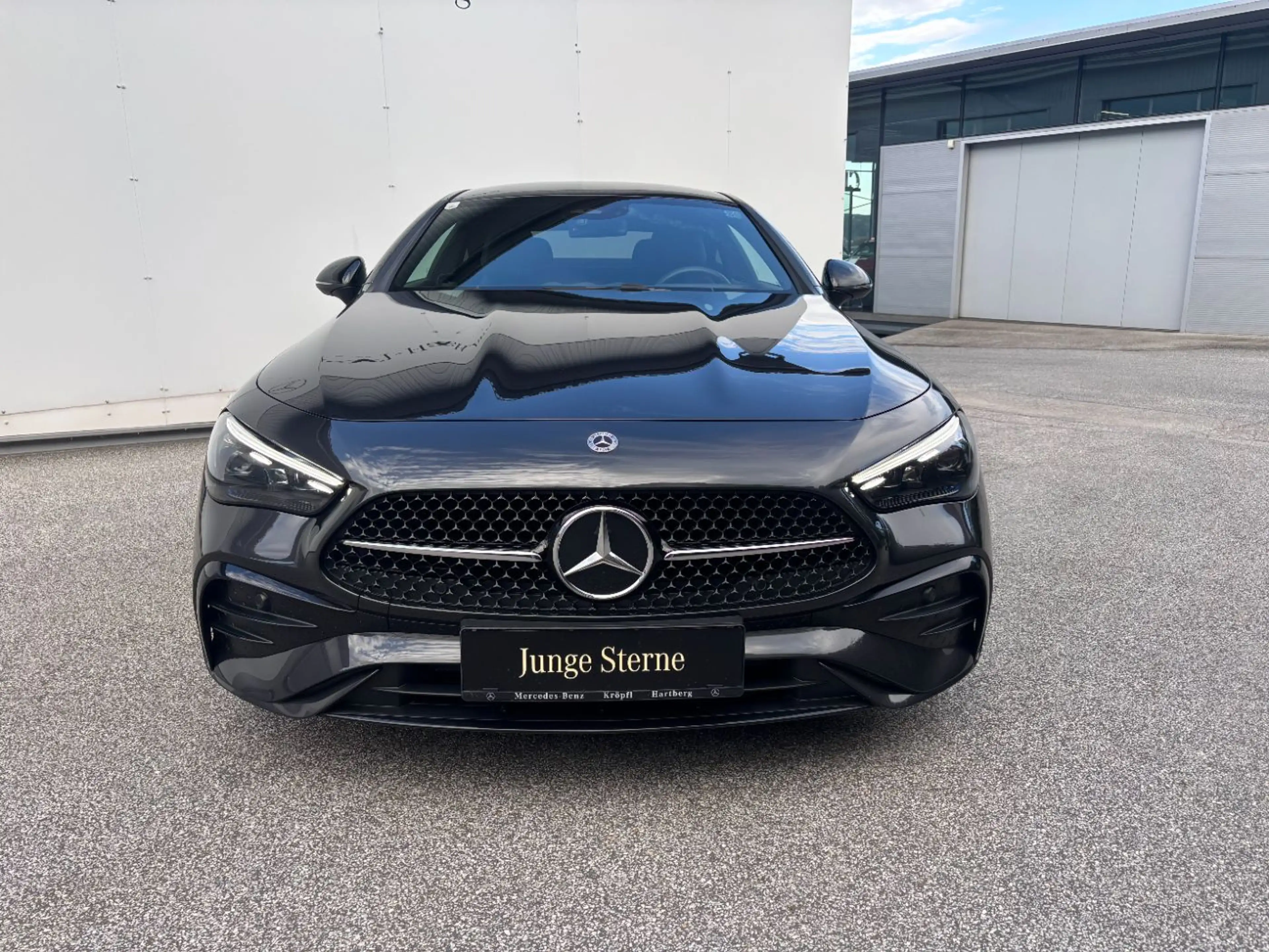 Mercedes-Benz CLE 220 d Coupé RKam Klima Shz Ambi AMG — photo 3