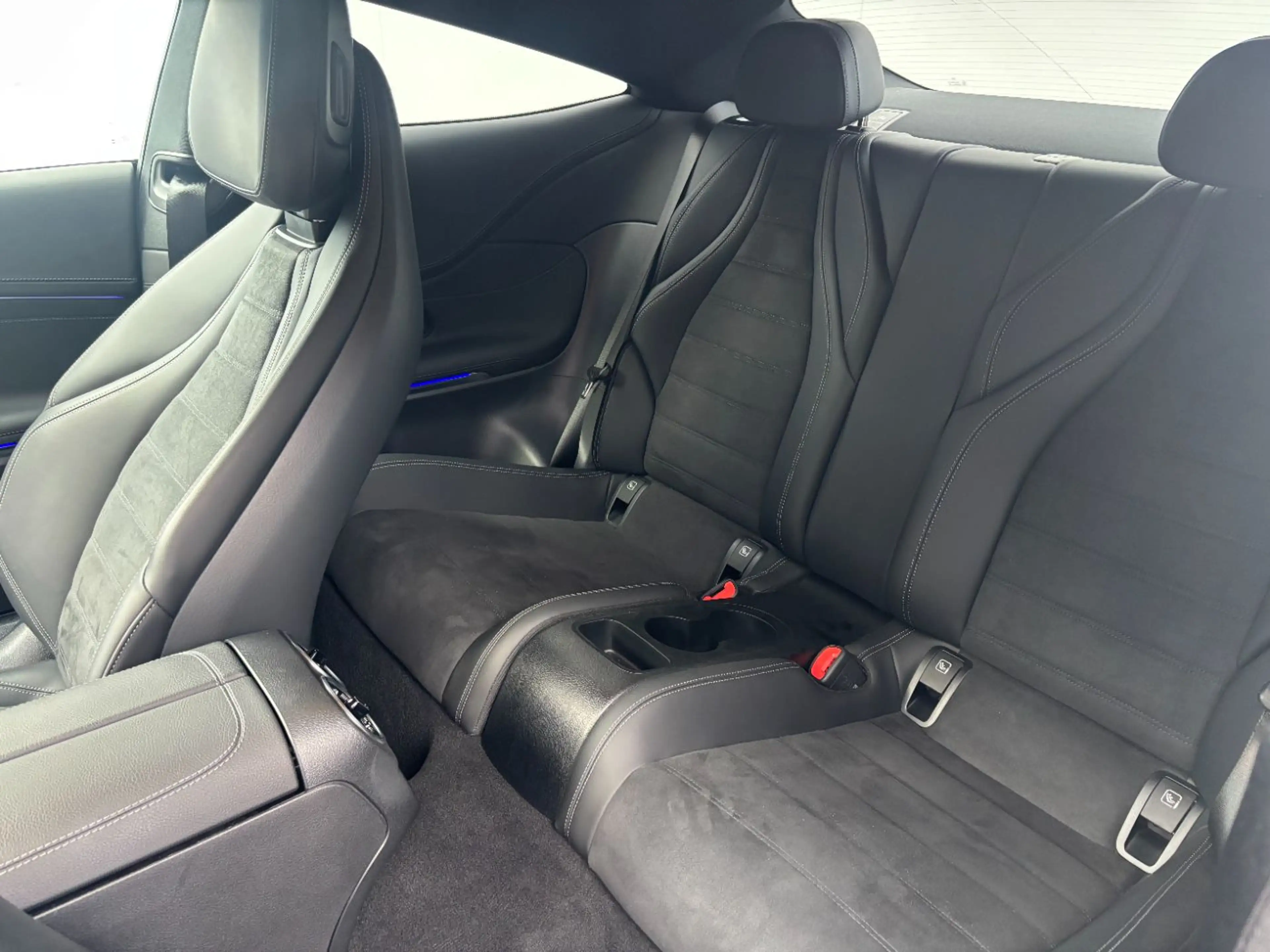 Mercedes-Benz CLE 220 d Coupé RKam Klima Shz Ambi AMG — photo 9