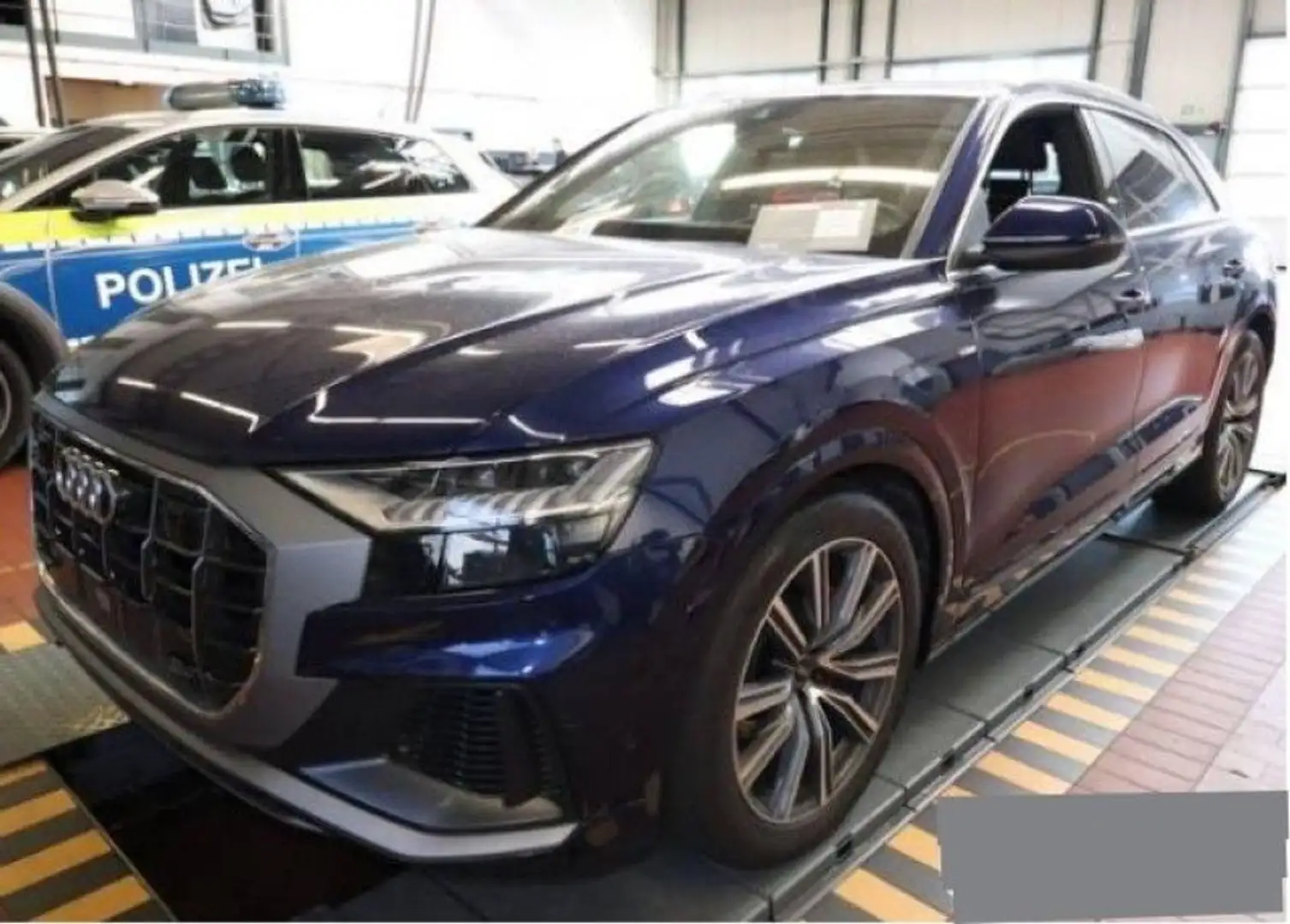Audi Q8 55 TFSIe quattro tiptronic Bleu - 2