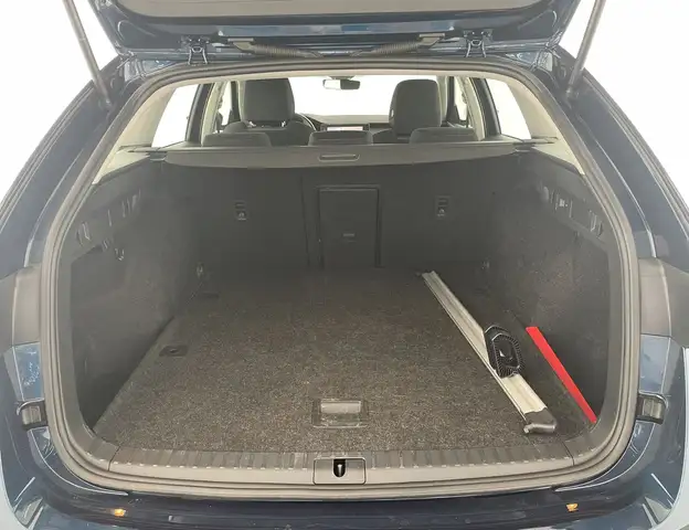 Skoda Octavia view 7