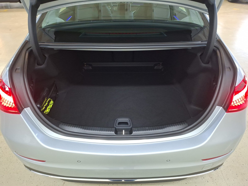 Mercedes-Benz C 200 C 200 Ava Adv Pano LED Spur 360 Cam WinterP Navi — photo 6