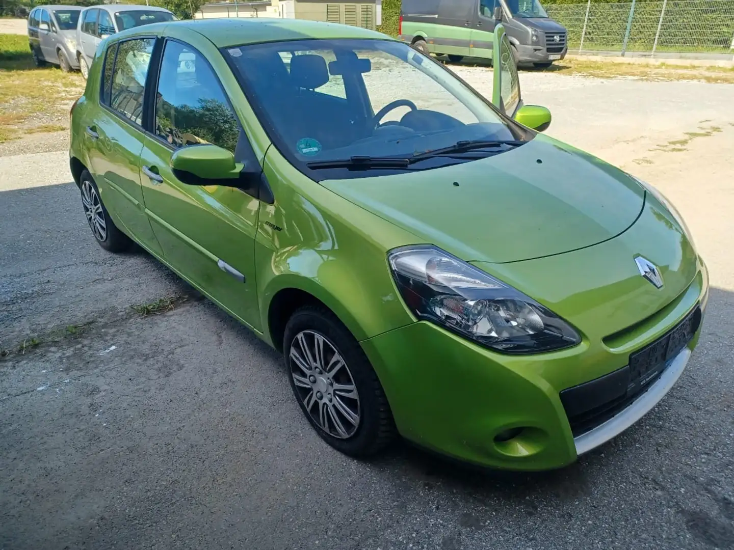 Renault Clio Clio 1.2 16V 75 Dynamique Klima euro 4 - 1