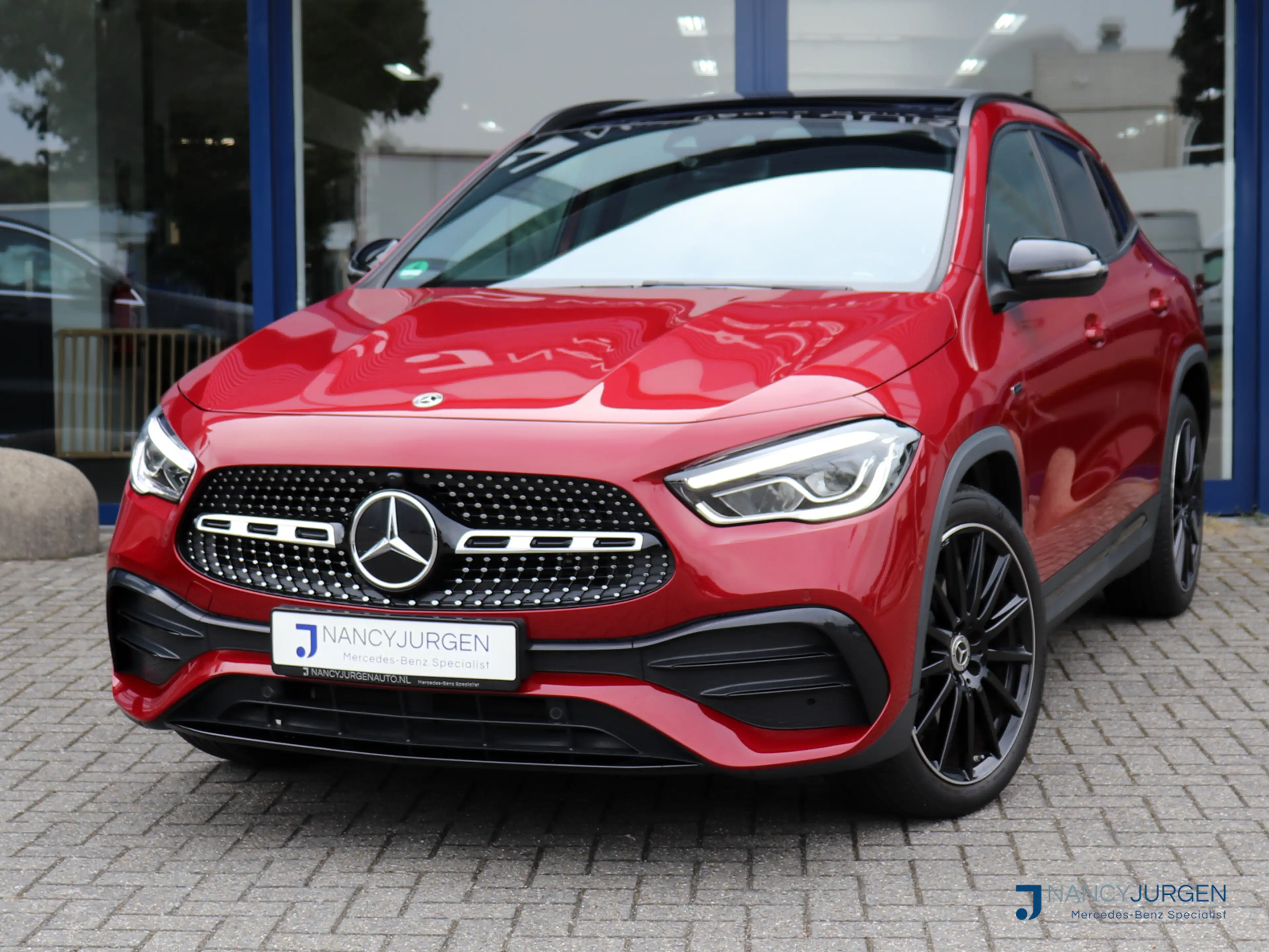 Mercedes-Benz GLA 250 e Business| AMG | 8G Aut. | Night Pakket | Elektr.