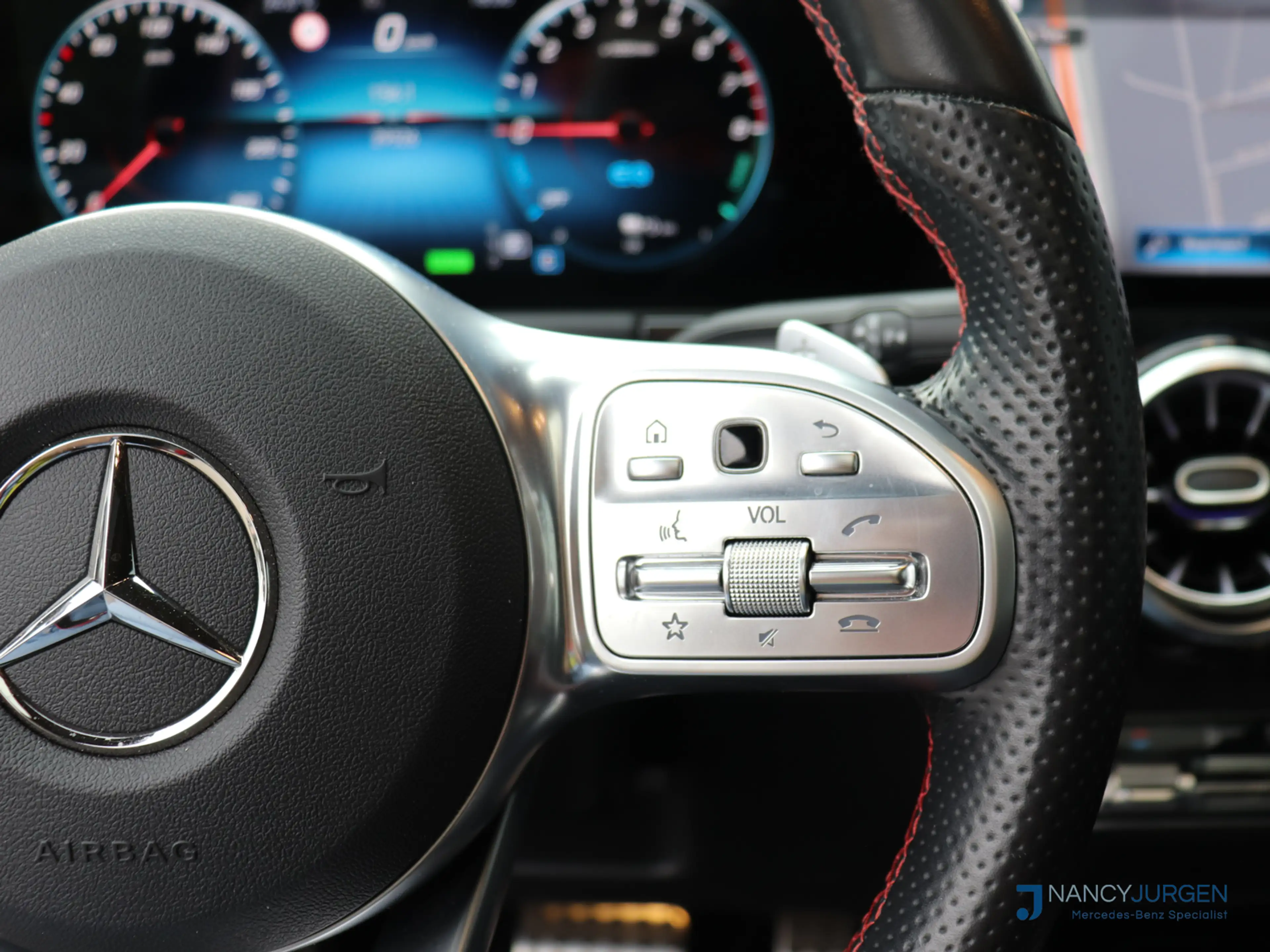 Mercedes-Benz GLA 250 e Business| AMG | 8G Aut. | Night Pakket | Elektr. — photo 18