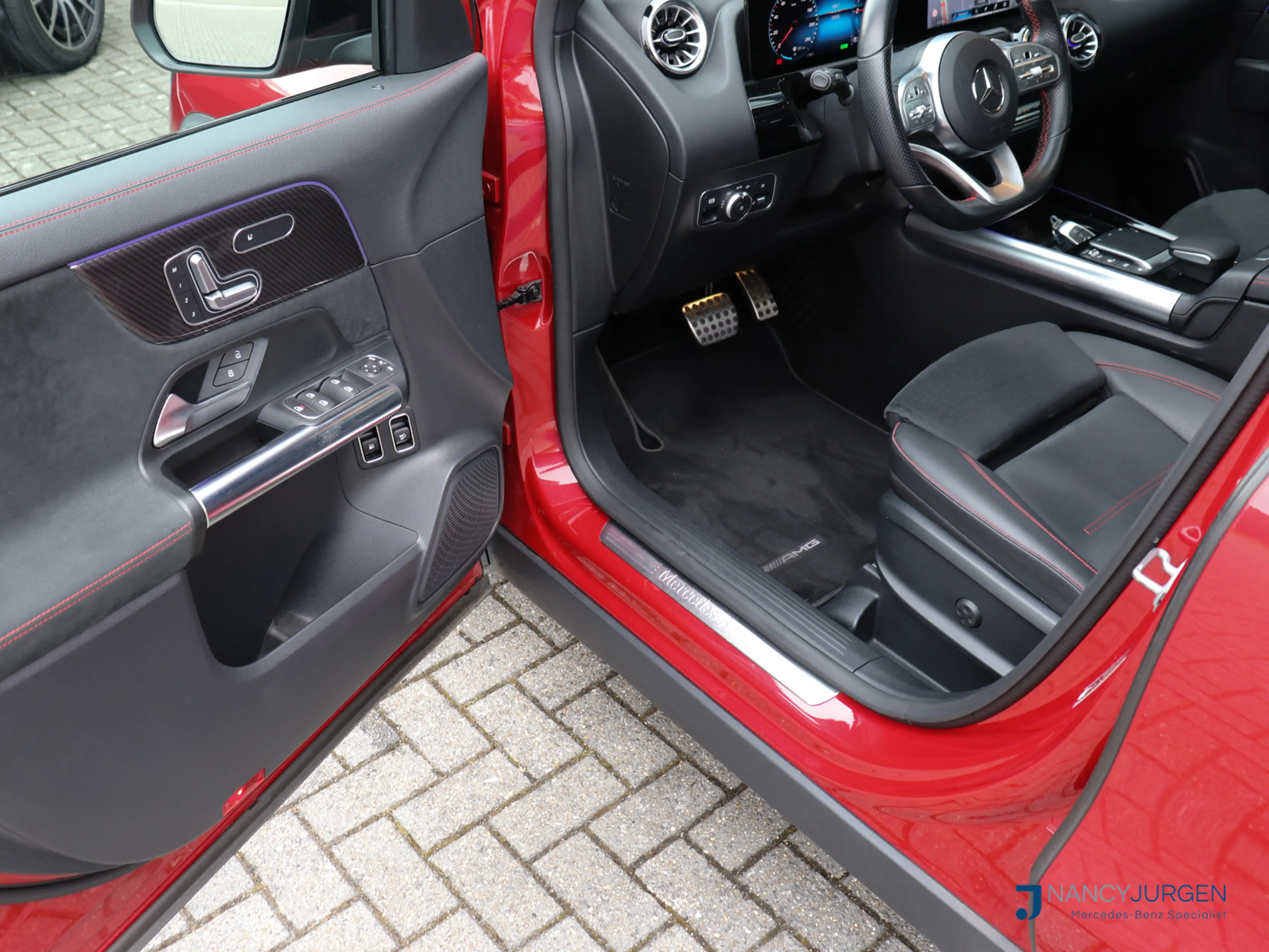Mercedes-Benz GLA 250 e Business| AMG | 8G Aut. | Night Pakket | Elektr. — photo 9