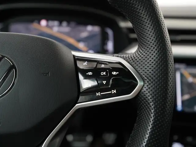 Volkswagen Arteon view 11